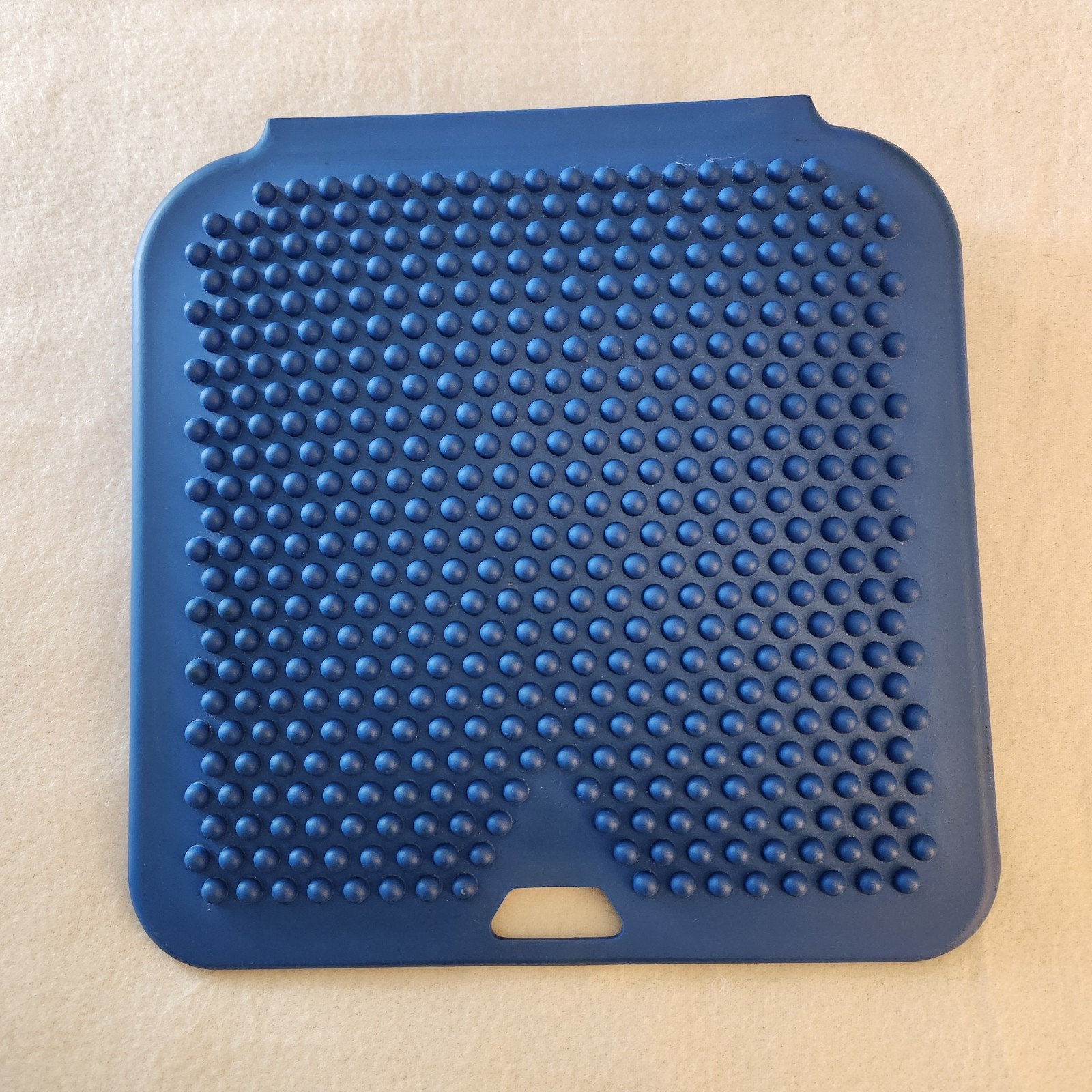 Gymnic Movin’ Sit Cushion Inflatable Seat Cushion About 14 x 14 Corrects Posture