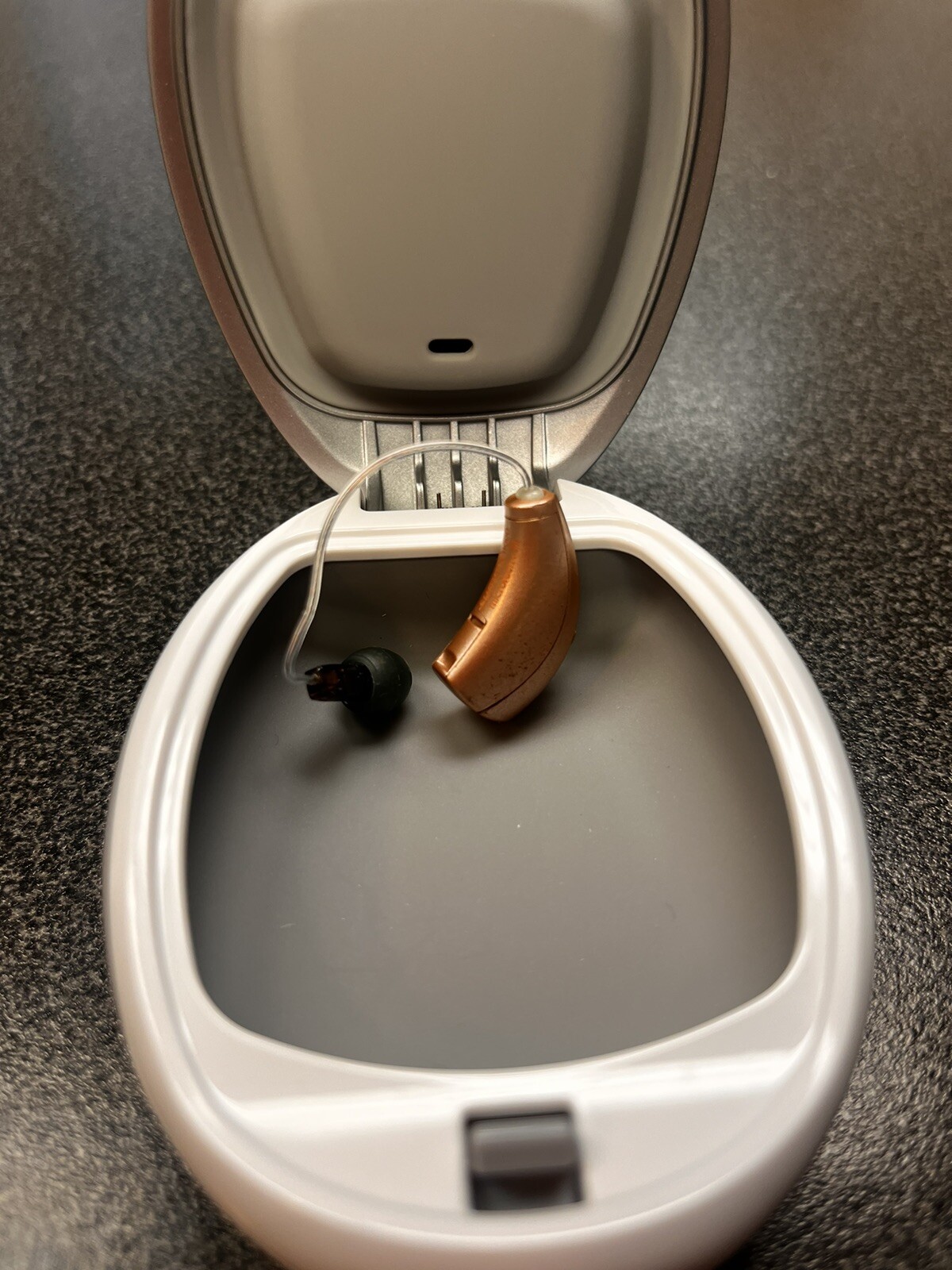 Starkey Microtech Summit I1000 Ric Hearing Aid