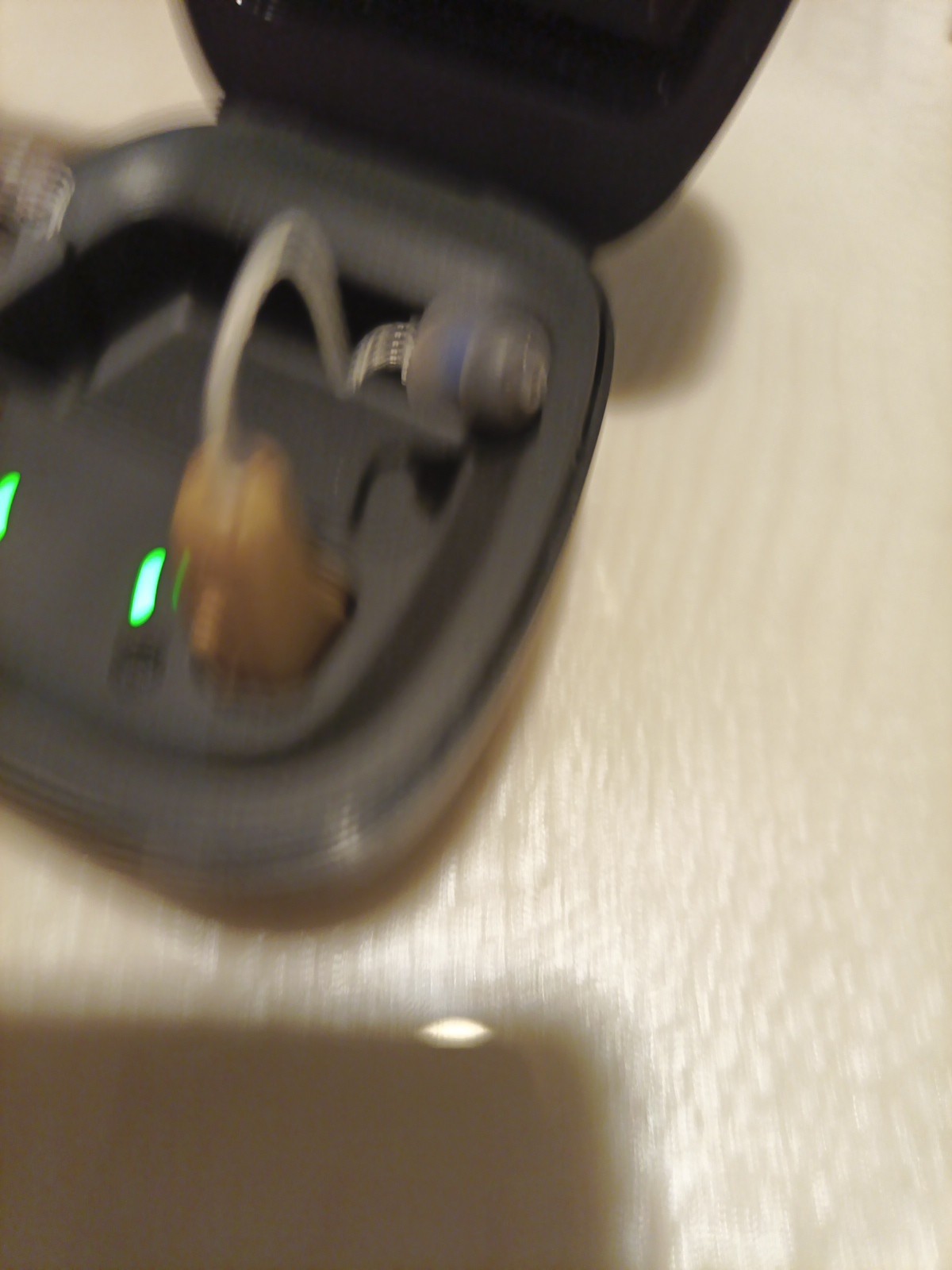 NVOTBY New Hearing Aid Rechargeable Model:M2231 Seniors. Adults. Open Box NEW