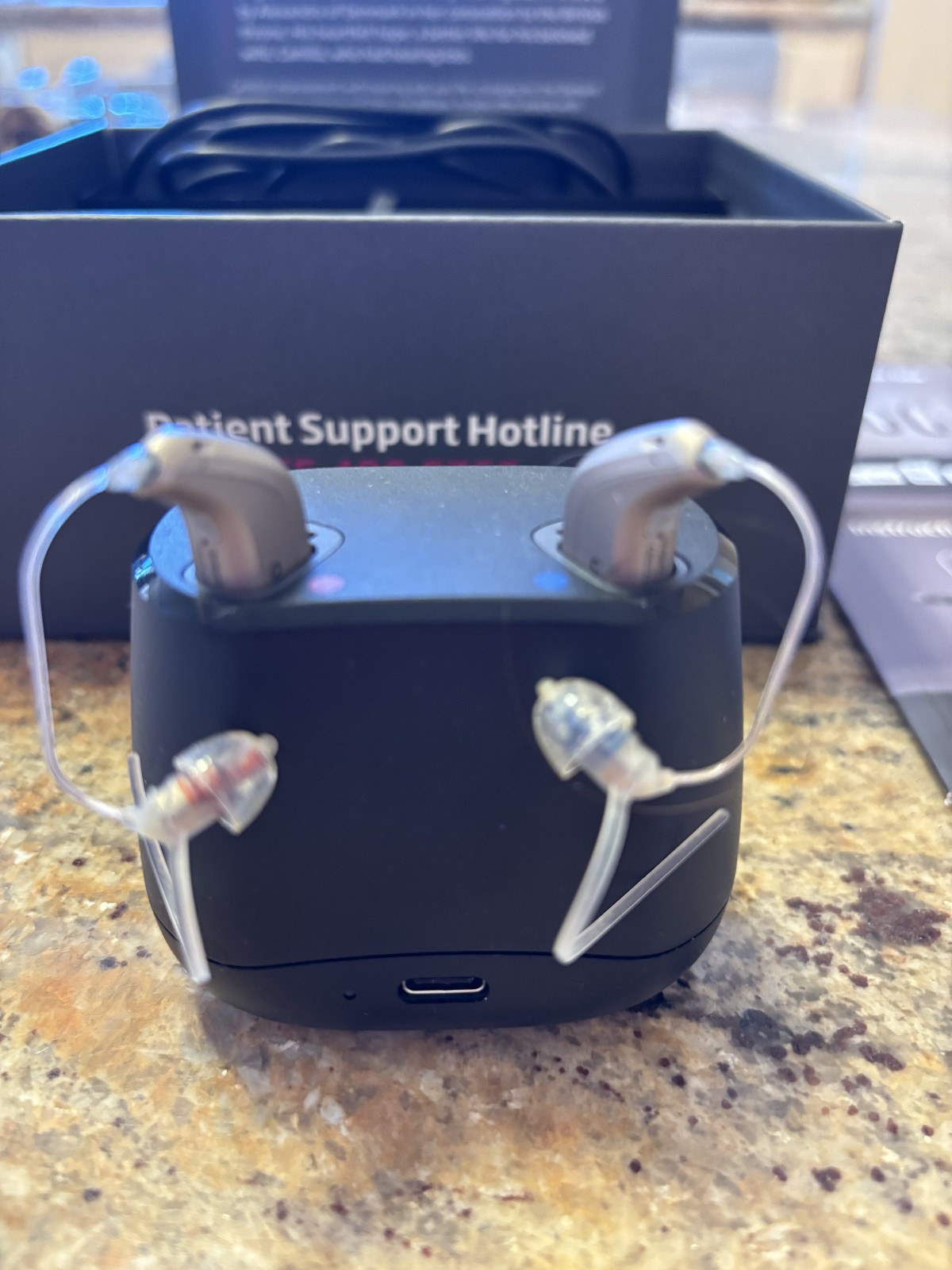 Oticon Intent 3 miniRITE-R Rechargeable Hearing Aids w/ Charger – Excellent!