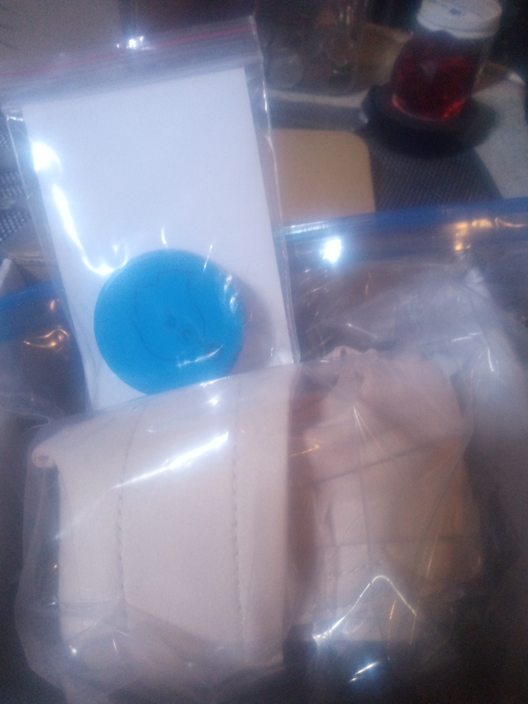 Cochlear mrikitin Box Lot Of Content In Box