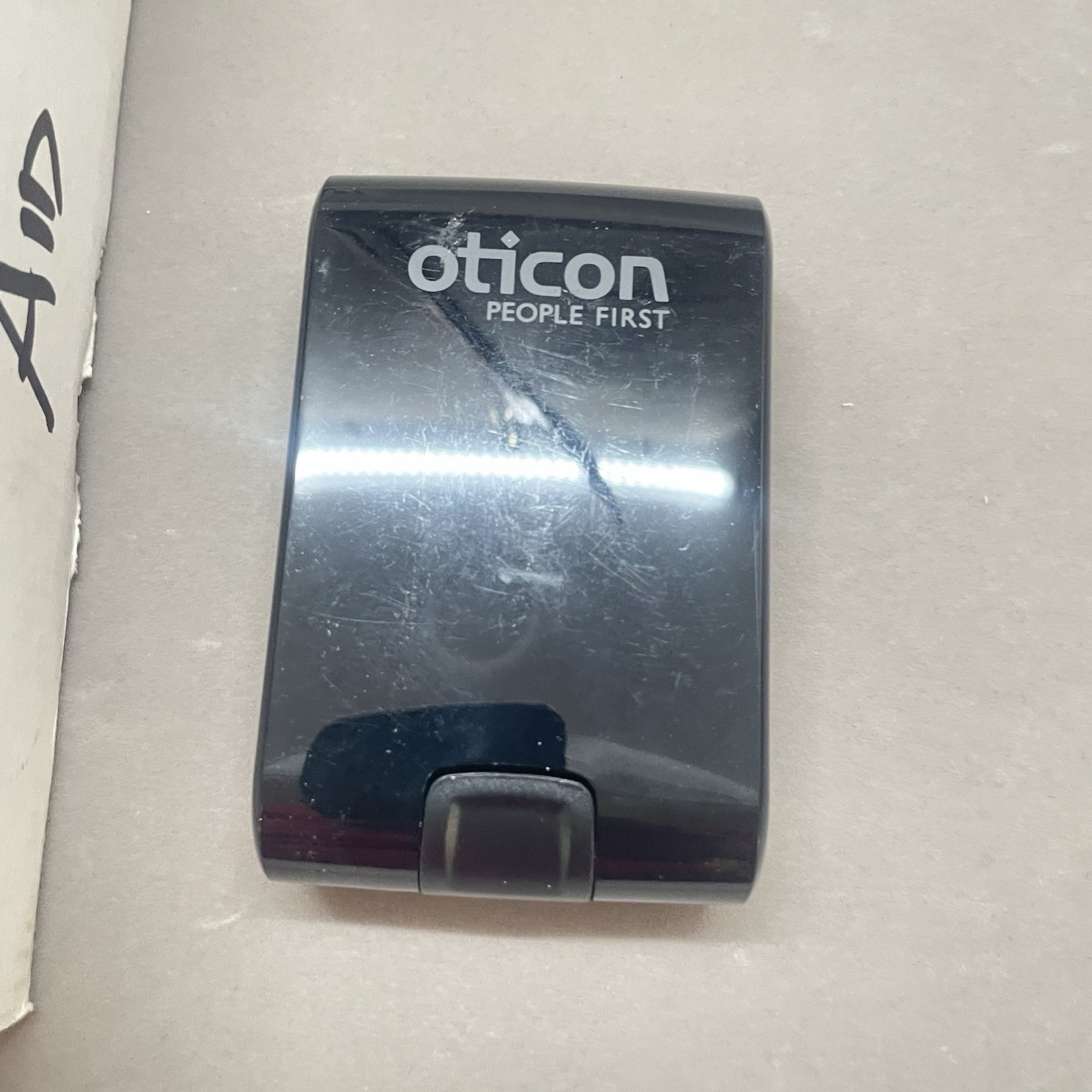 Oticon Alta Pro (1 Pair of 1 Left/1 Right) with Accessories