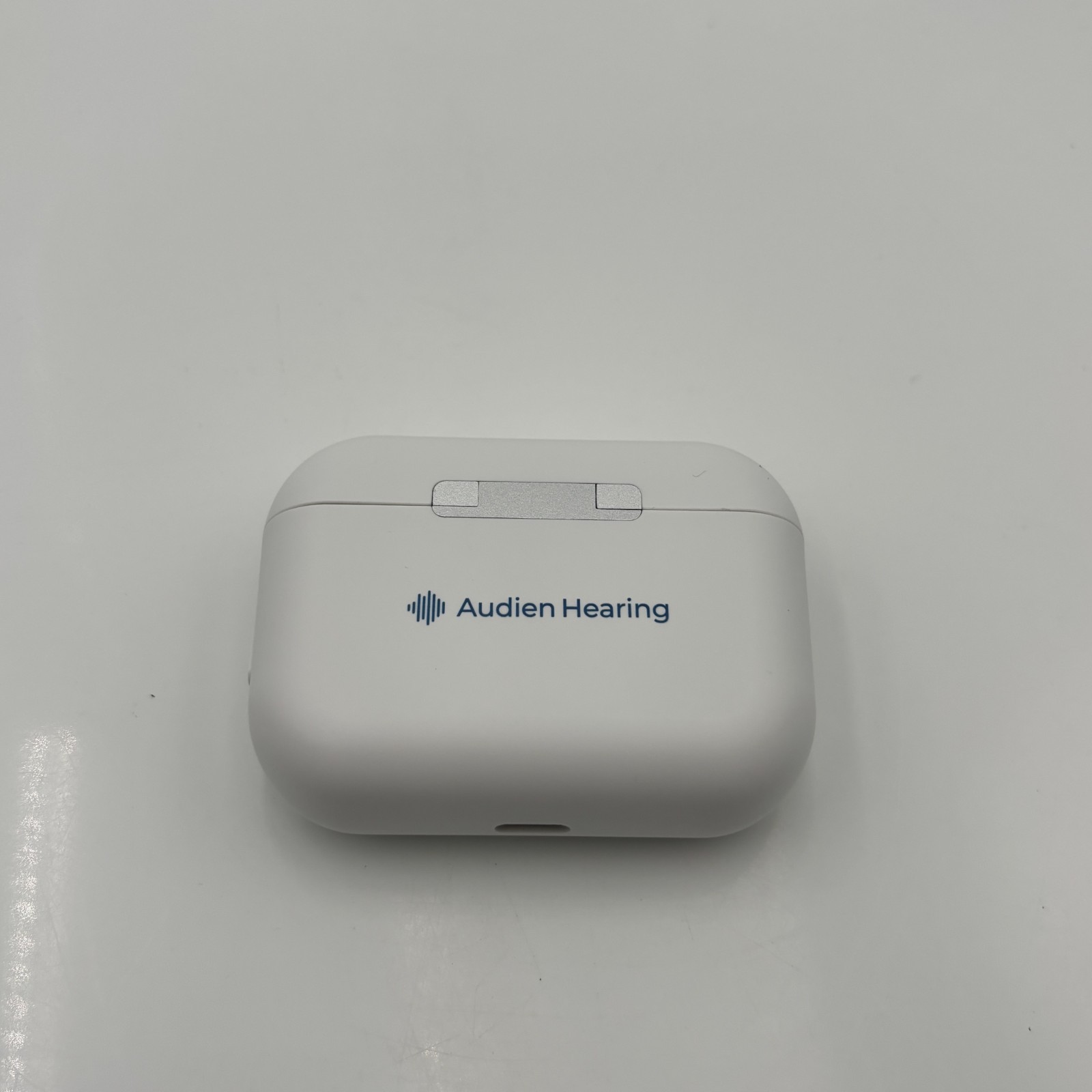 Audien Hearing ATOM X Rechargeable OTC Hearing Aids White USB C New Open Box