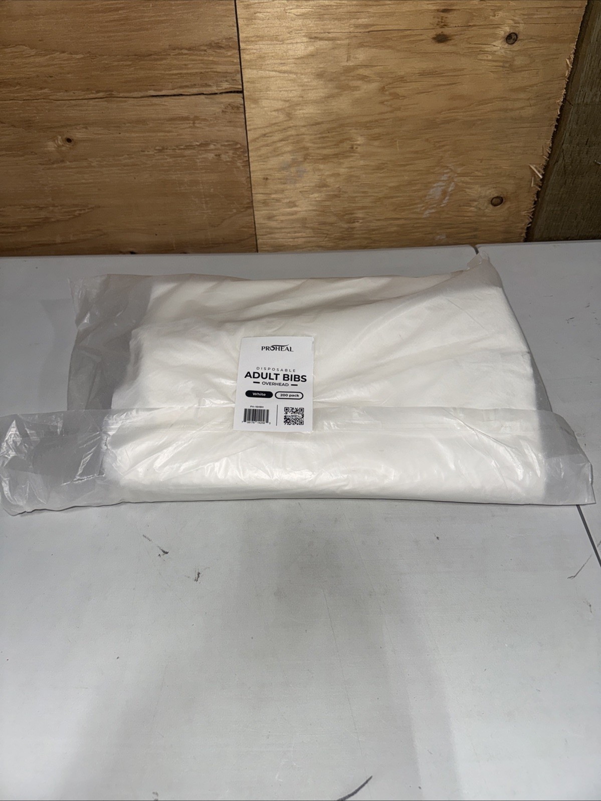 Disposable Overhead Adult Bibs High Quality – 200 Pack / AF4
