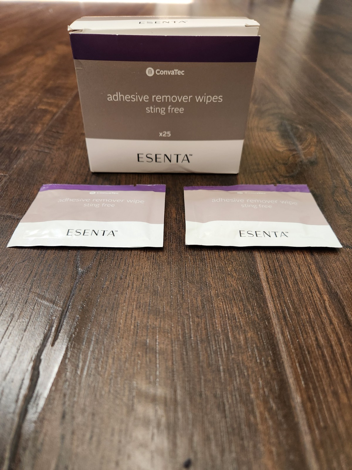 423391 – ESENTA Convatec Adhesive Remover Wipes, Sting Free – 25 CT Box +2**27tl