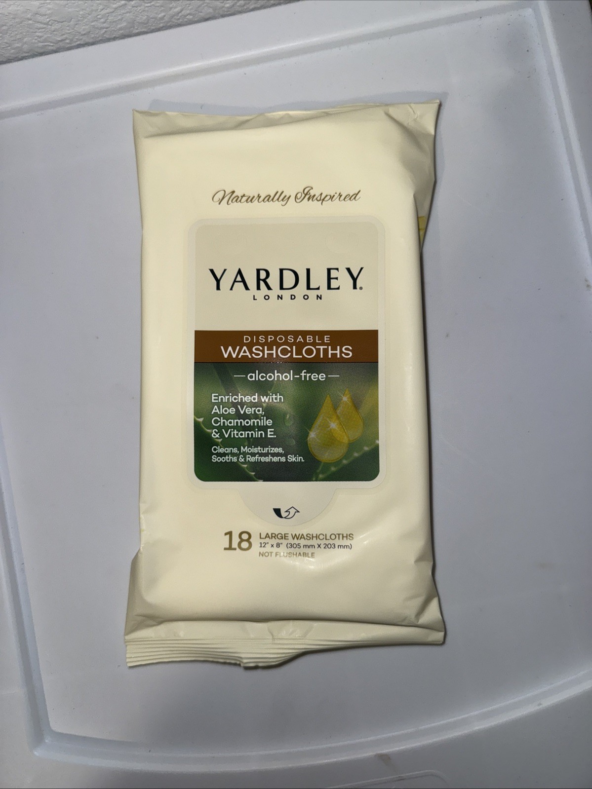 Yardley London Alcohol-Free Daily Facial Cleanser, Fresh Citrus, 8 fl oz