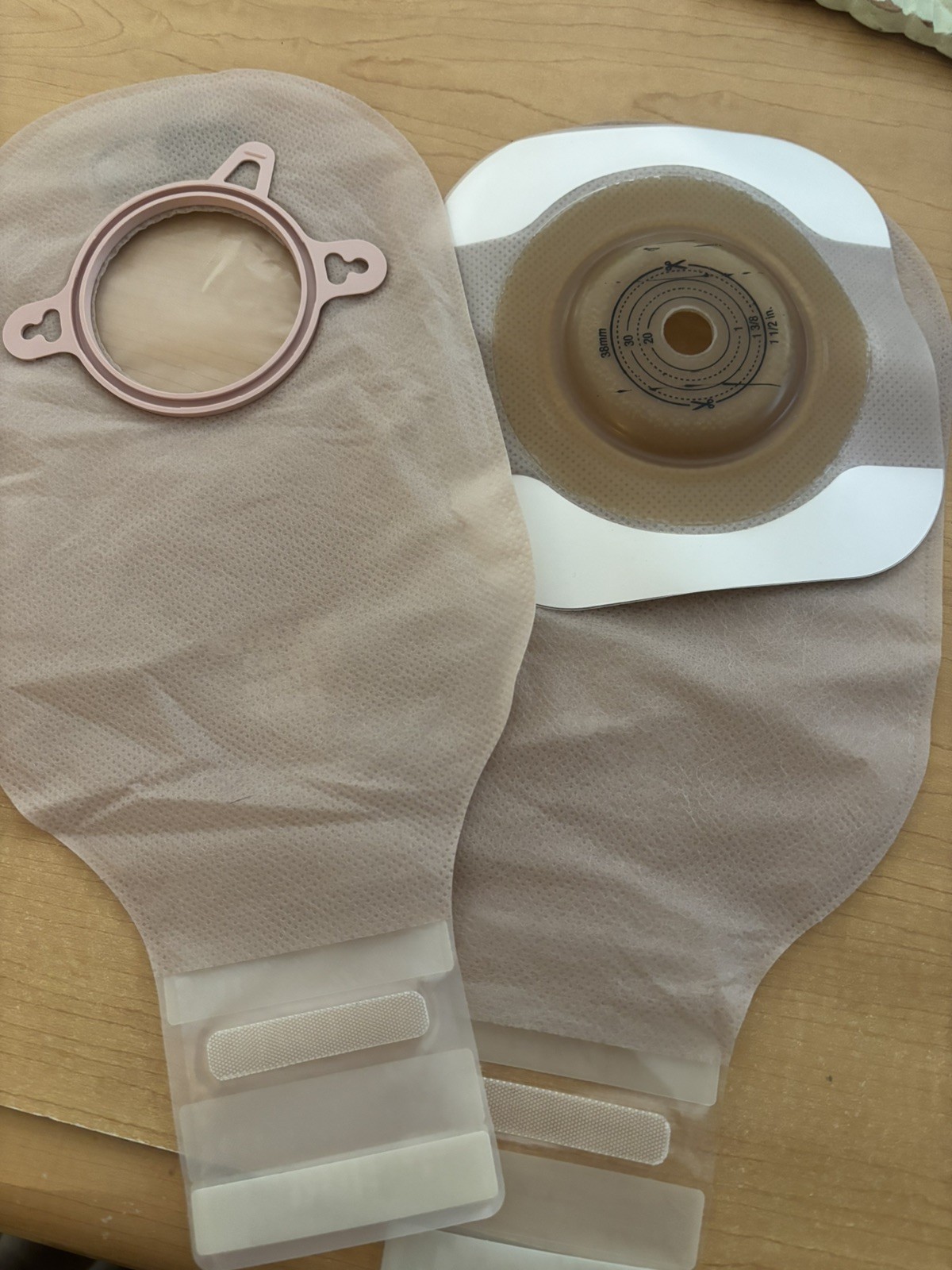 2 Ostomy Pouches & 1 Barrier – 18193 Hollister – New – NO BOX – Free Shipping