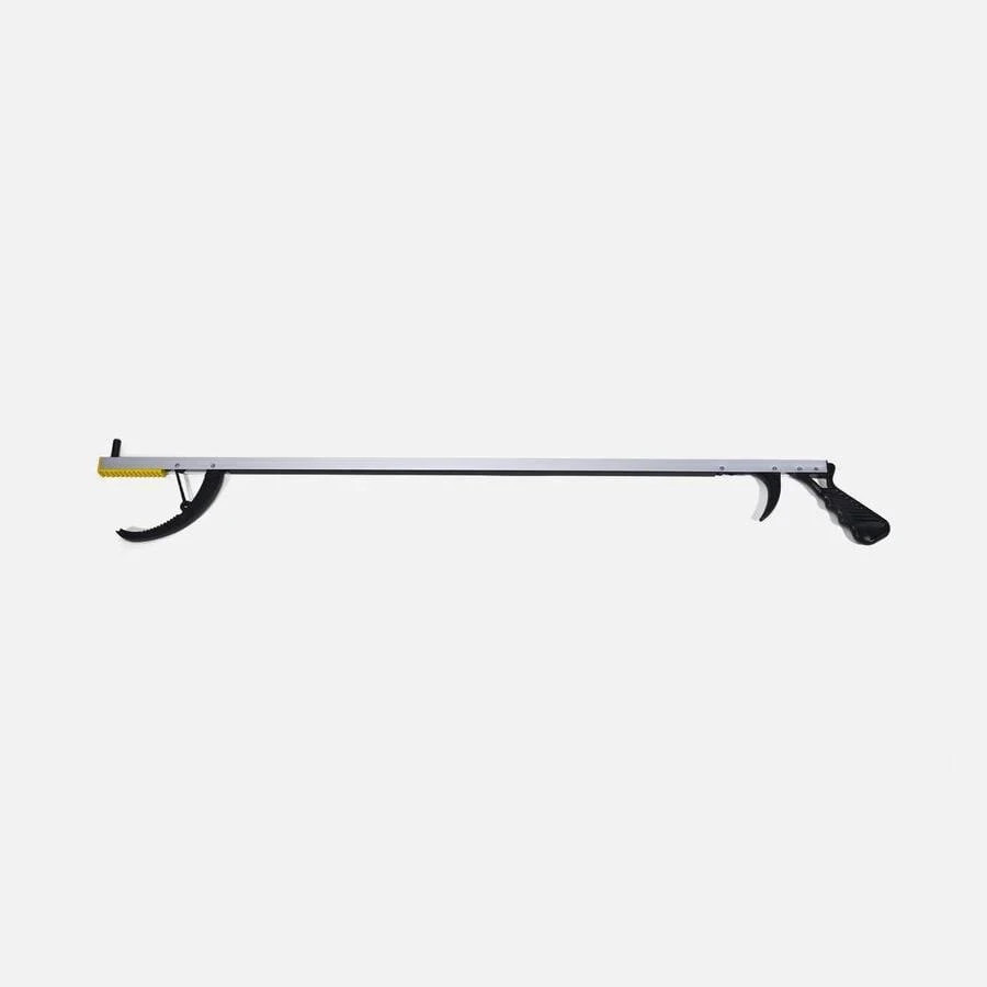 Aluminum Reacher 26″ with magnetic tip