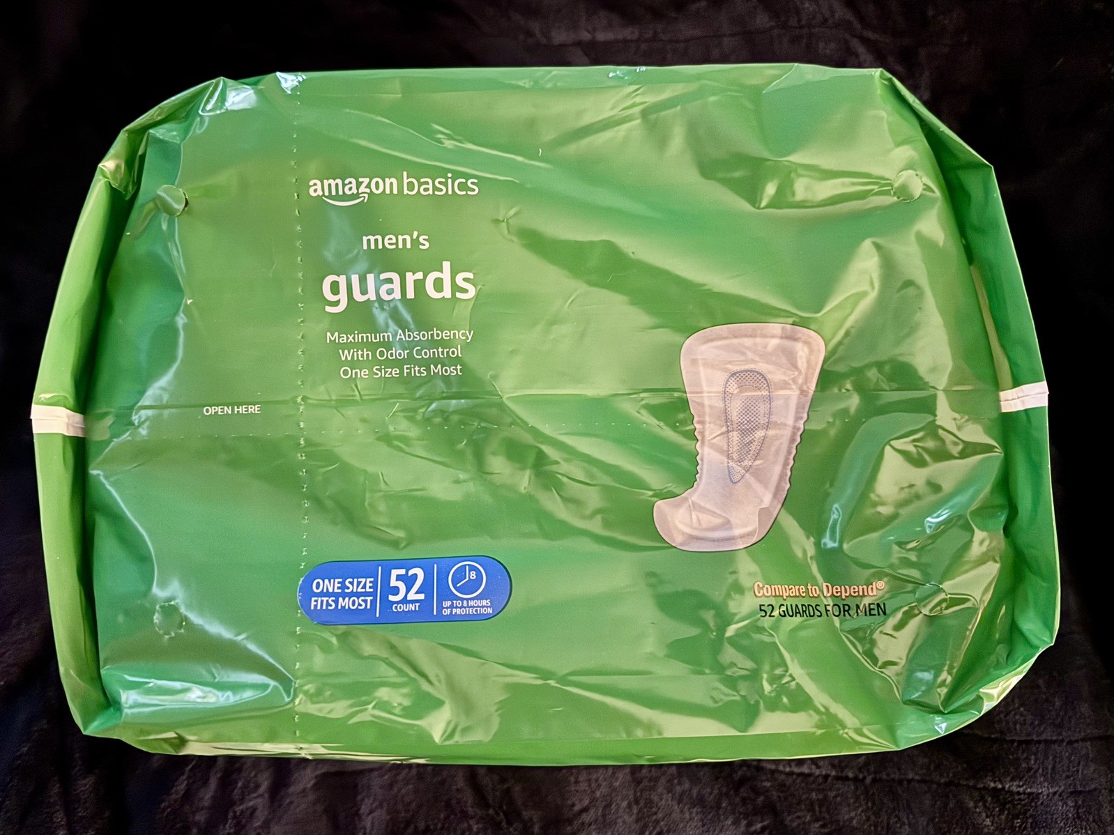 Amazon Basics Men’s Guards – Maximum Absorbency – 104 Total (2 Packs of 52)