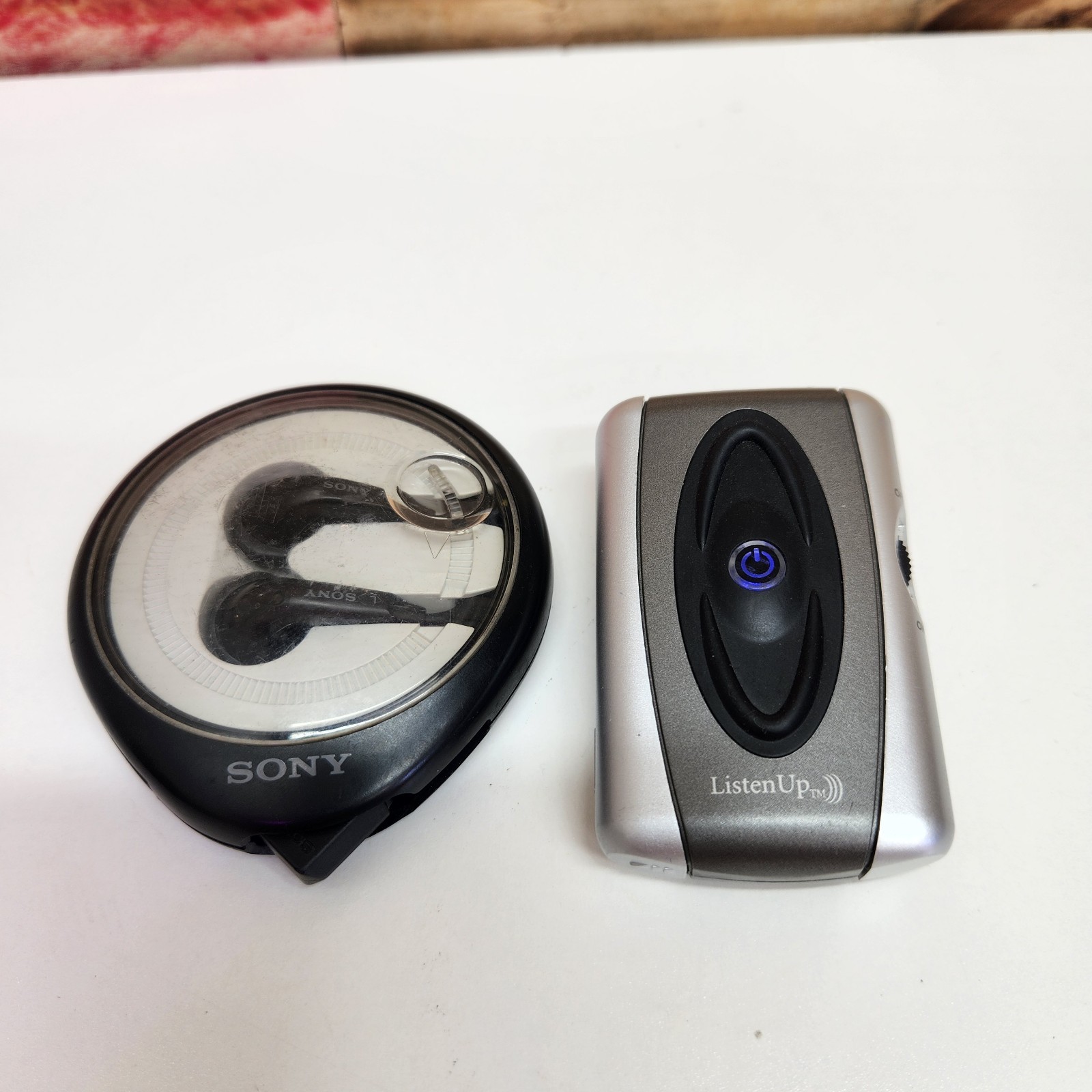 Listen Up Voice/Hearing Aid Personal Sound Amplifier AND Sony Headphones Tested