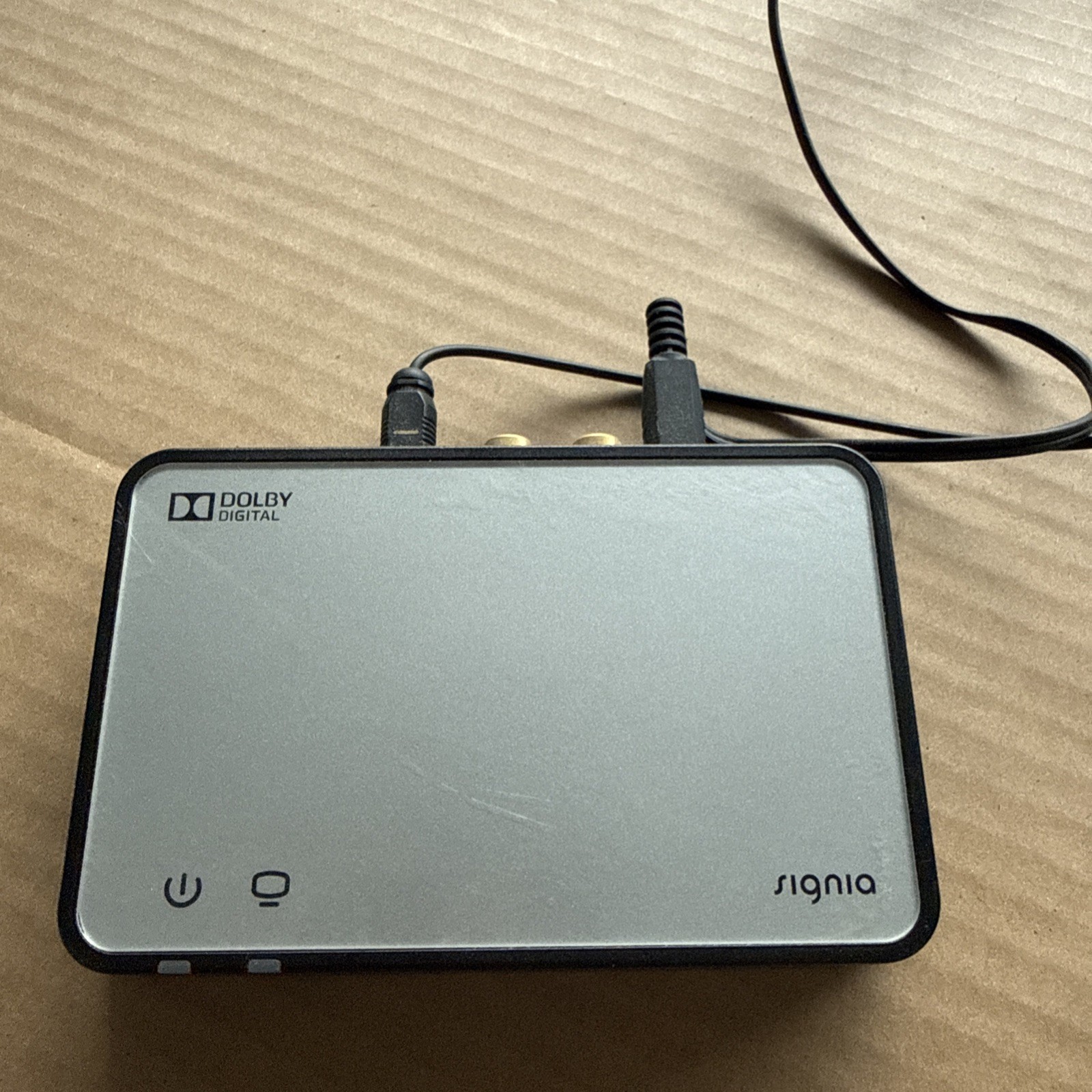 Signia Streamline TV Accessory Set Model TV03 Dolby Digital