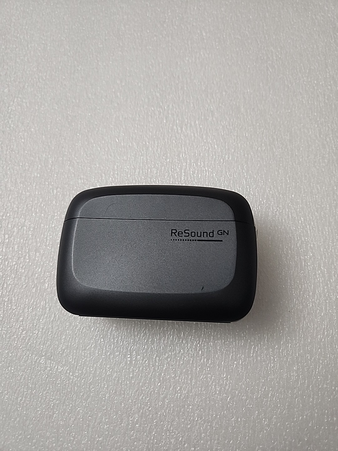 ReSound GN C-1 Hearing Aid Bluetooth Gray Rechargeable Case – Used