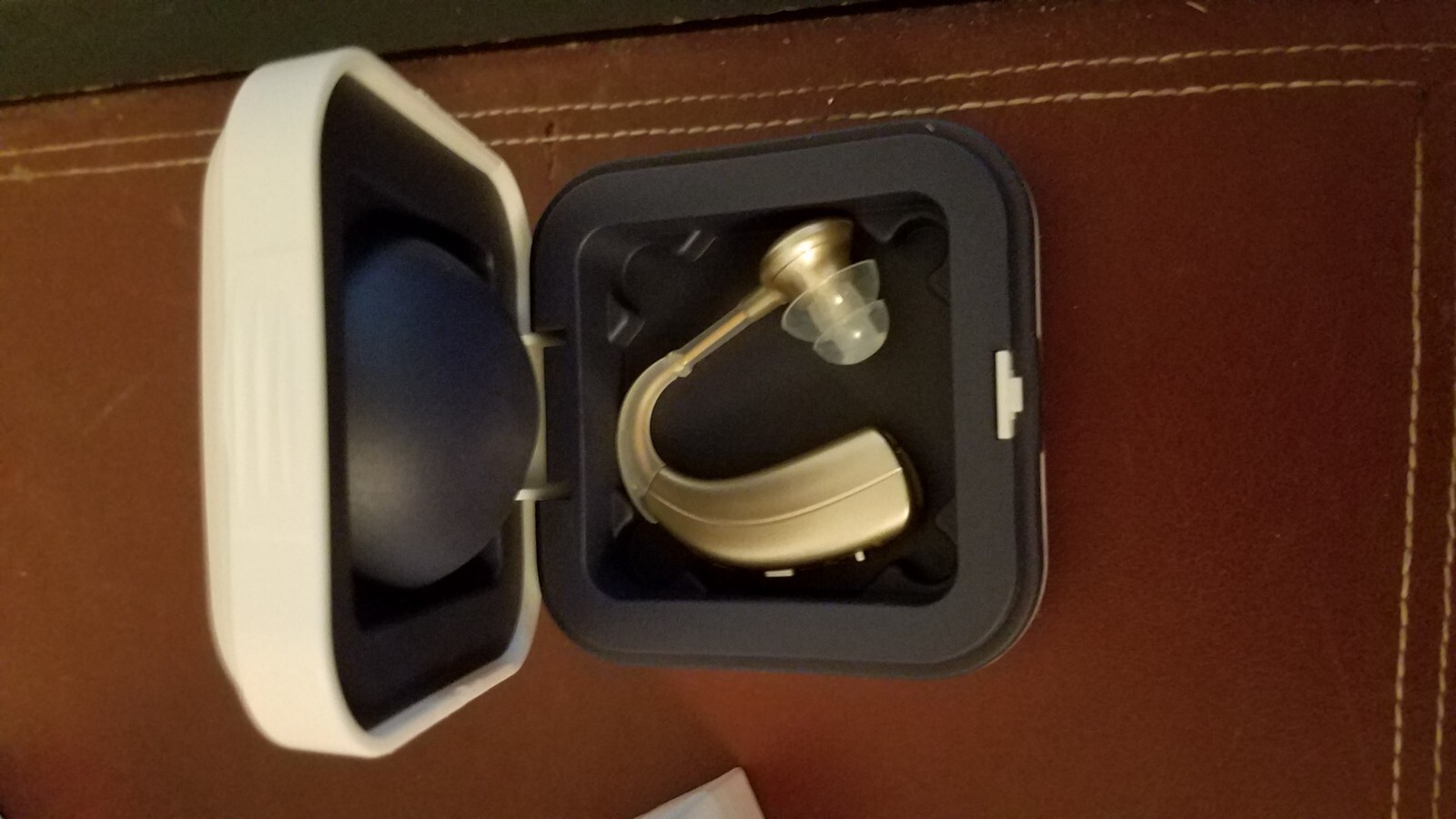 Britzgo Digital Hearing Aid Amplifier – Gold