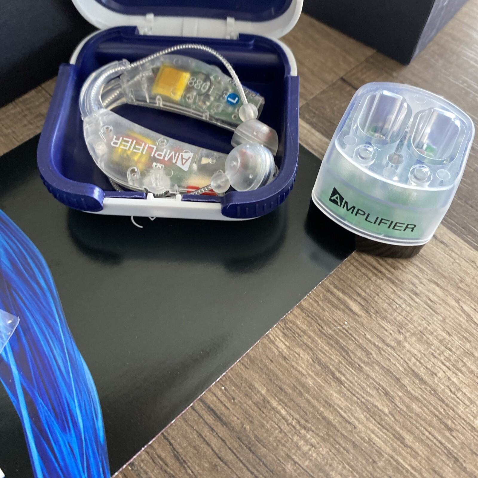 Amplifier Crystal BTE Hearing Aids CPRO-BTE01 New Open Box/G
