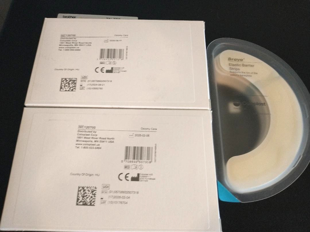 3 NEW BOXES (60) COLOPLAST BRAVA 120700 OSTOMY ELASTIC BARRIER STRIPS EXP 2028