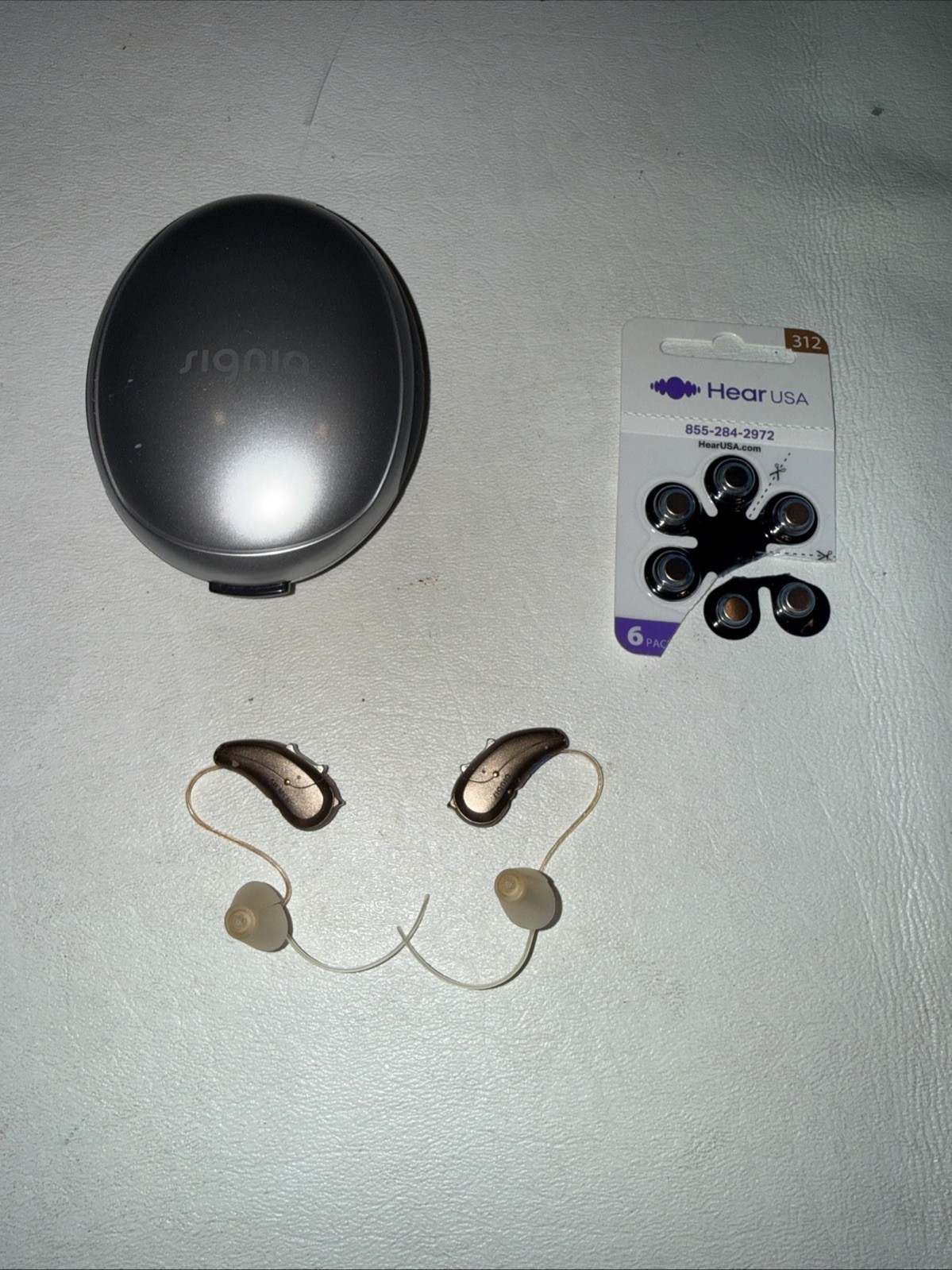 PAIR of Siemens Signia Pure 5PX With 6 New Batteries And Case