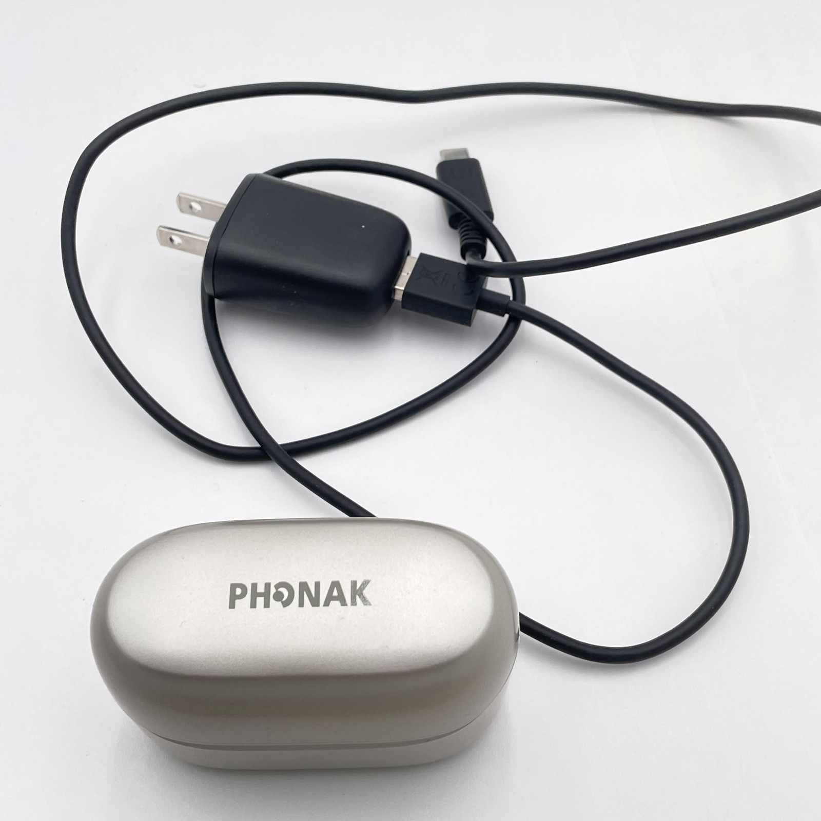 Phonak Charger RIC I Hearing Aid Charging Case USB-C Silver Lithuania Portable