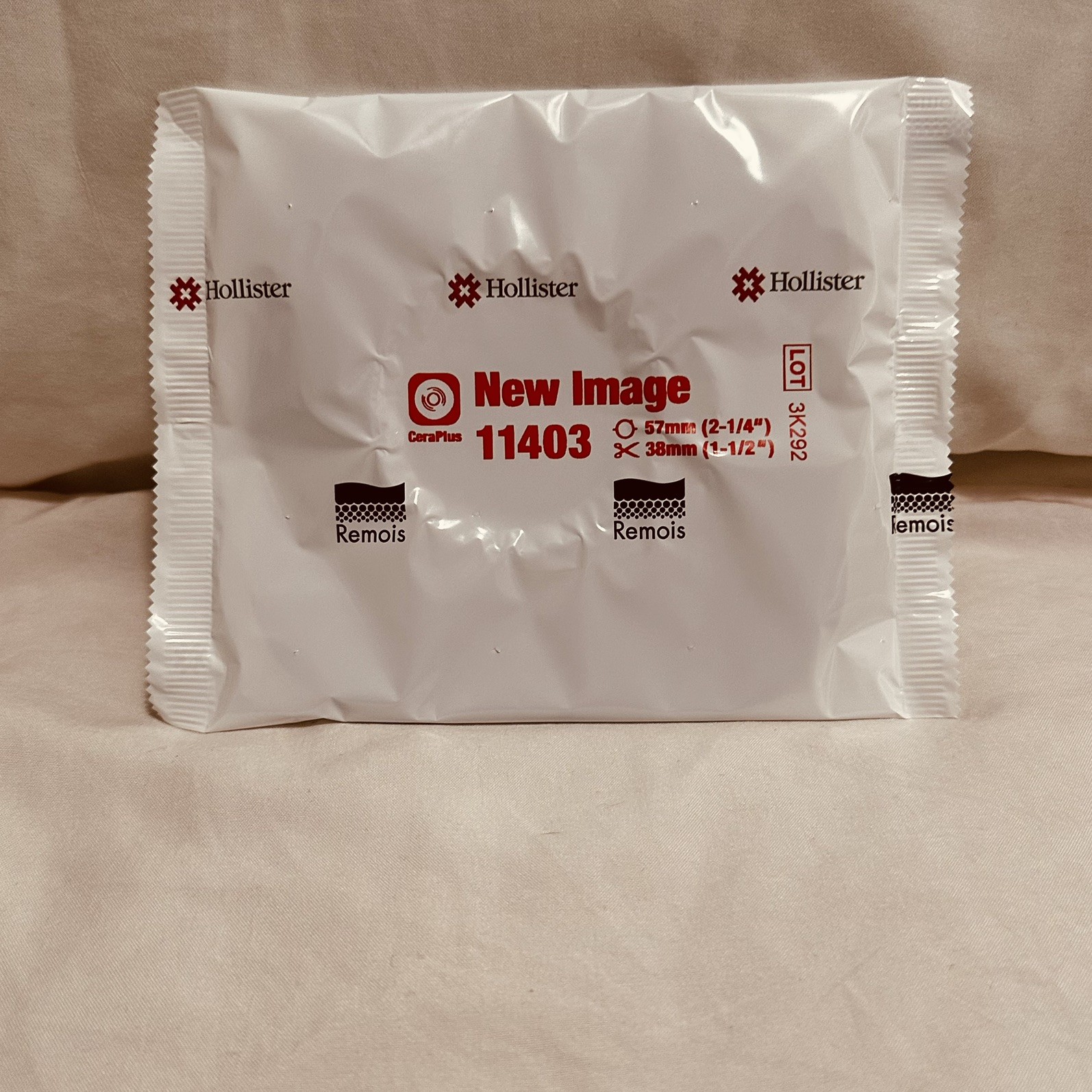 5 Hollister® 11403 Convex Barriers 2¼” Flange 1½” Cut to Fit 2-Pc Expires 2029