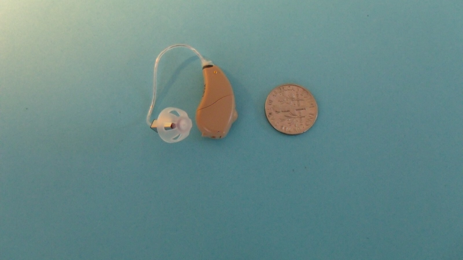 Mini DIGITAL RIC HEARING AID RIGHT fit SEVERE LOSS PROGRAMMABLE 4 modes