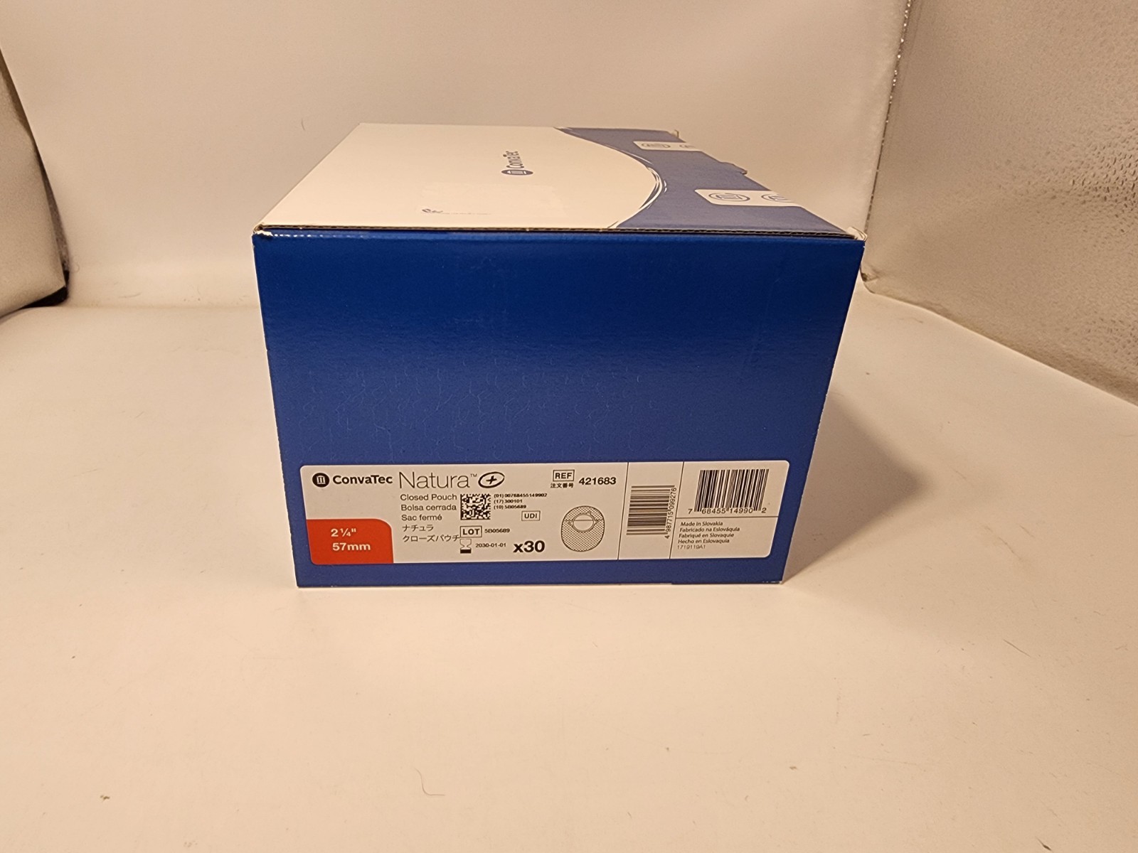 Brand New ConvaTec #421683 SUR-FIT Natura Closed Pouch 2 1/4 ” 57mm 30 Pouches