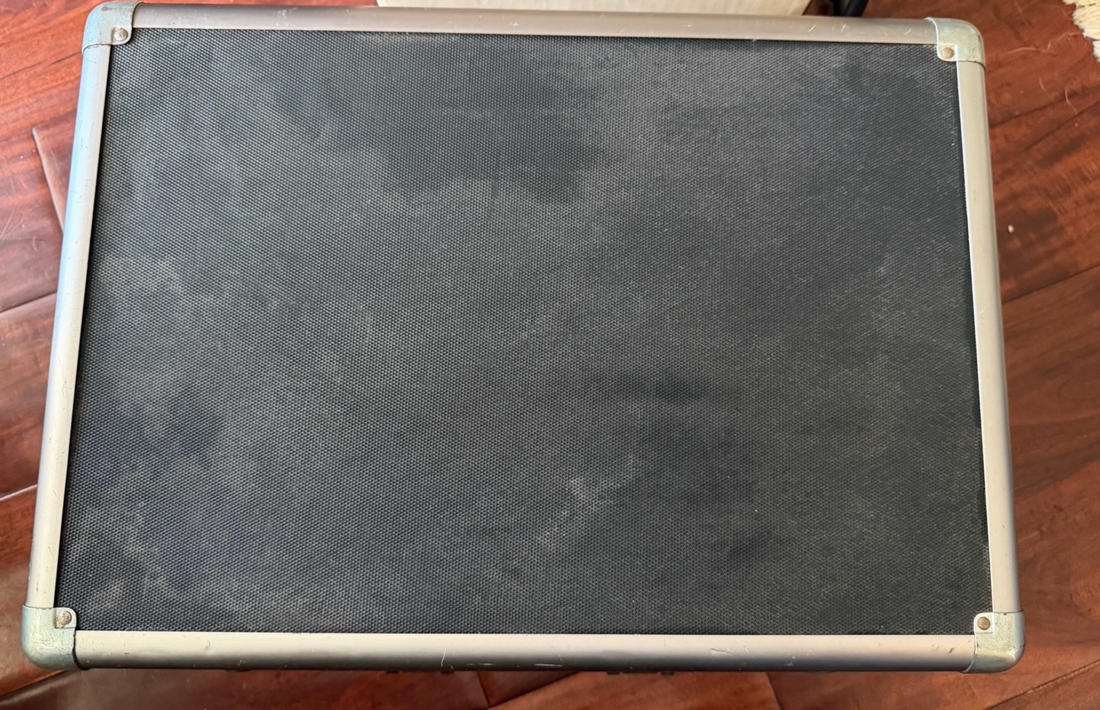 24 Used And Cleaned R35 Williams sound Transmitters with Case Please Read