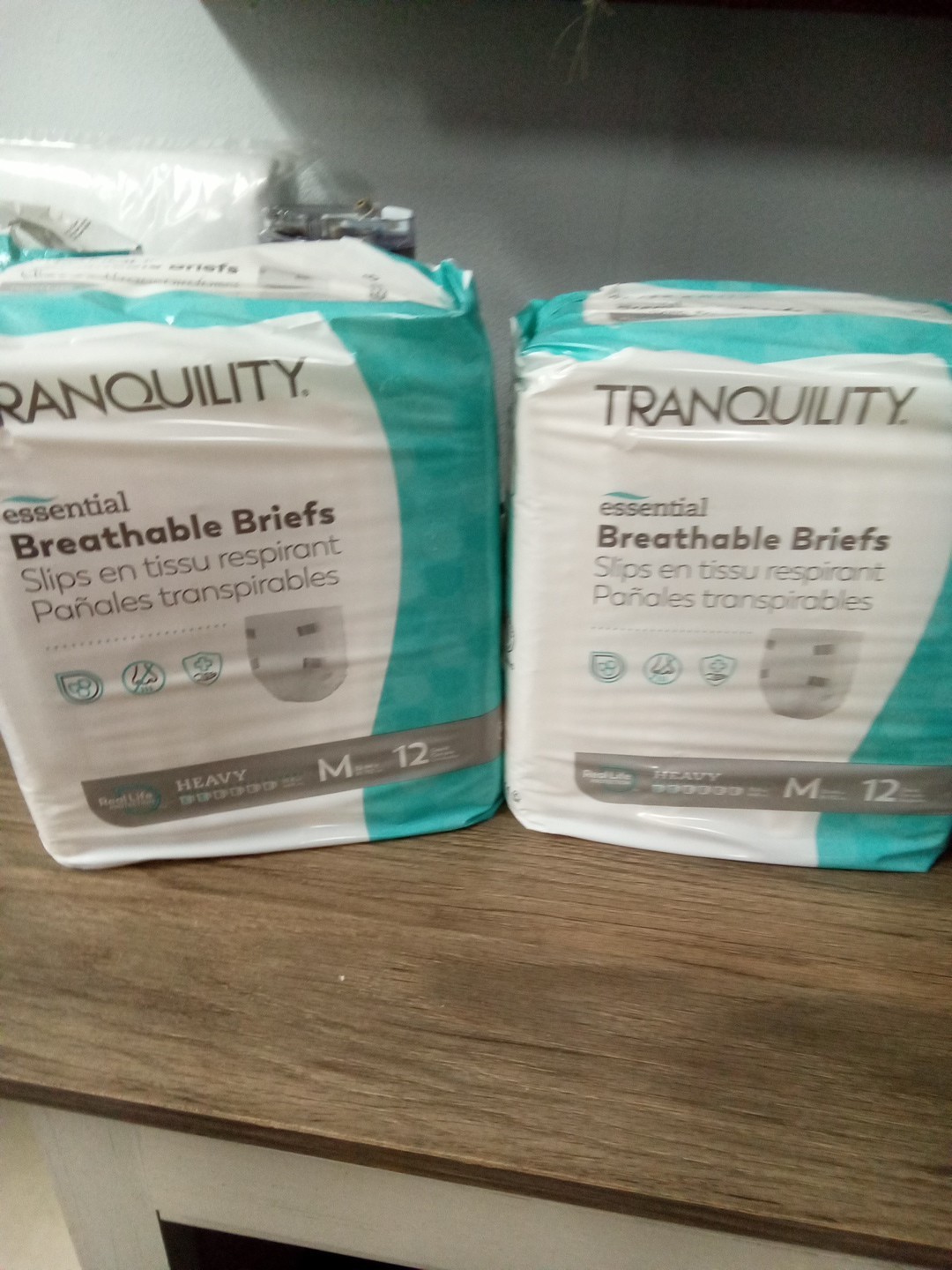 2 Pkg Tranquility essential breathable briefs 12 ct M(32-44) 764 Dt