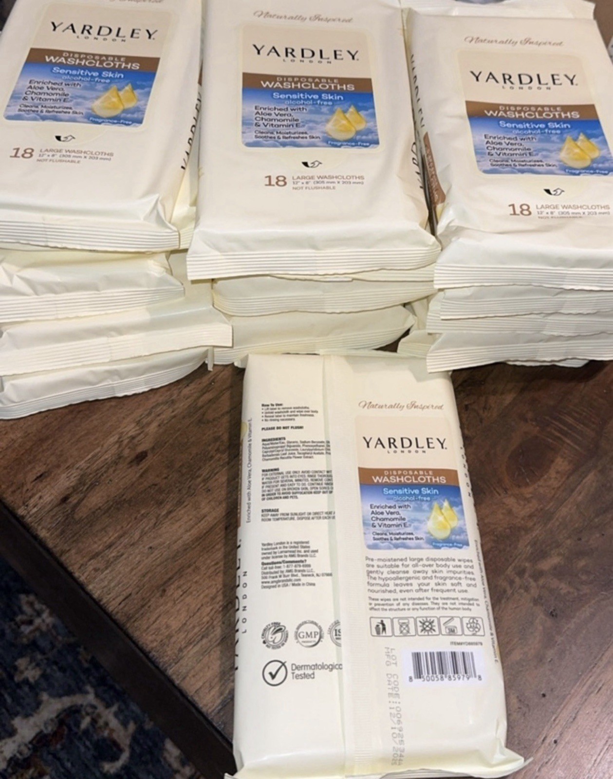 NEW/SEALED Yardley Disposable Washcloths Wipes Sensitive Skin/Aloe/Chamomile LOT