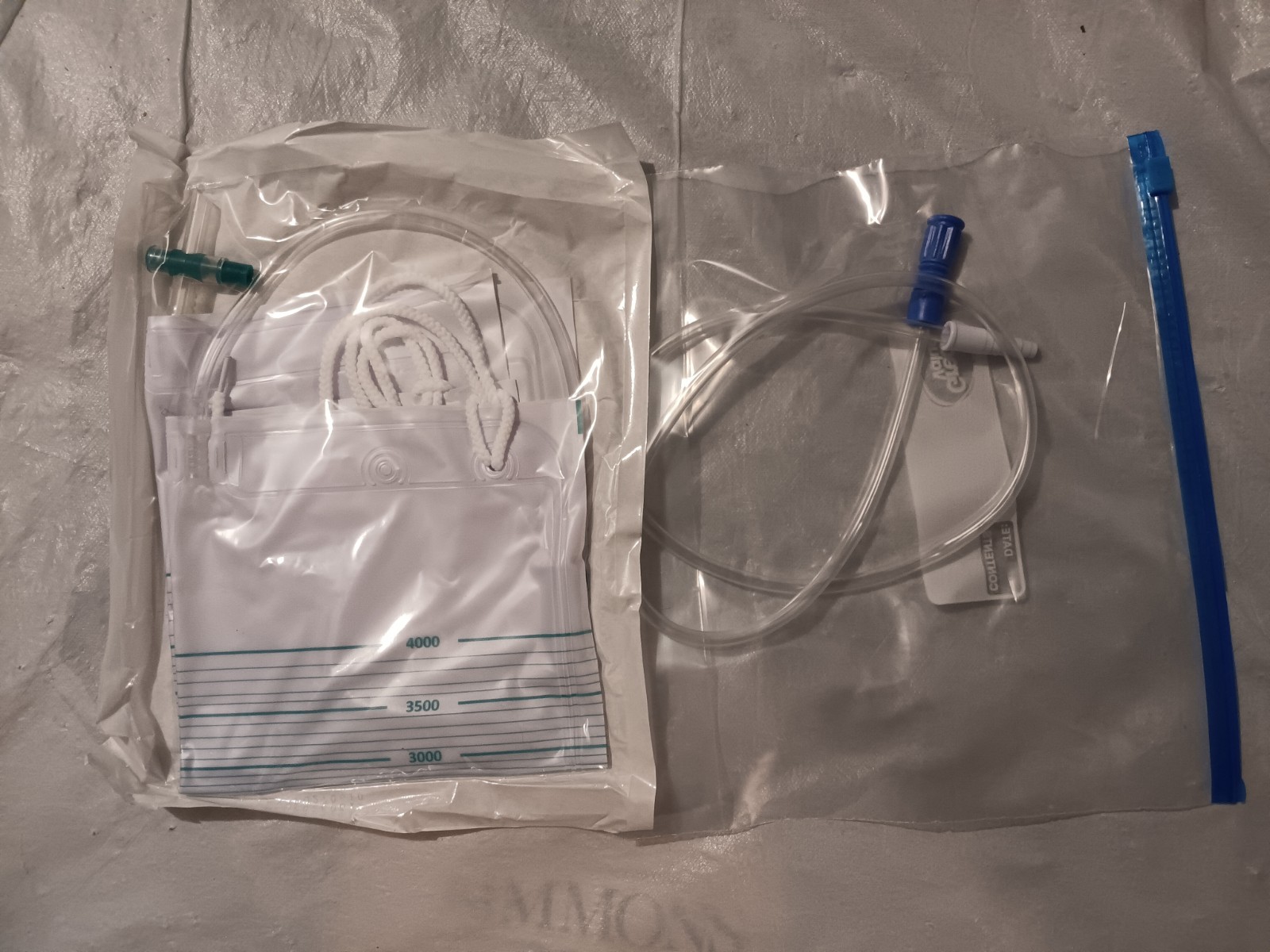 A 2 Pack Of New 4000ml Urinary Catheter Bags.