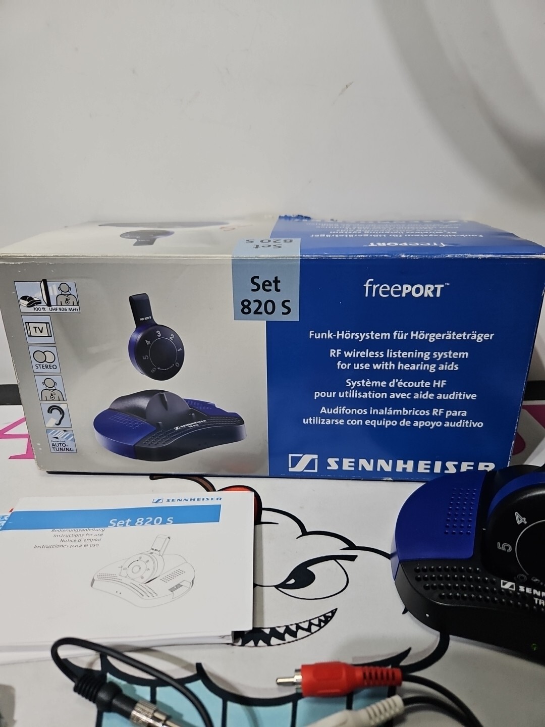 Sennheiser Freeport Set 820 S Wireless RF Listening System Use With Hearing Aids
