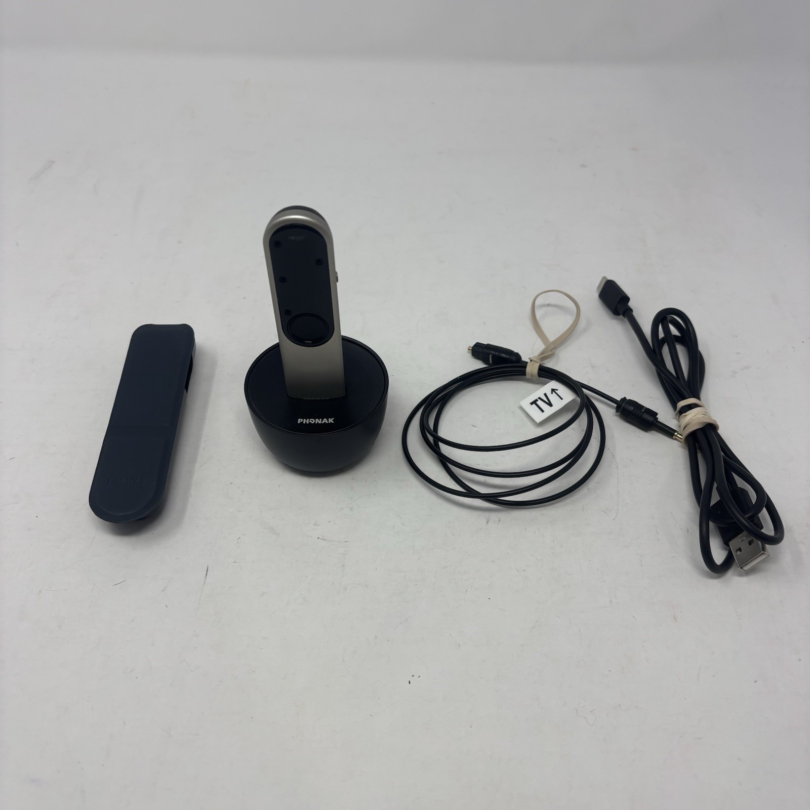 Phonak Roger On iN V2 Hearing Assist Microphone Dock Charger TV Cable Case READ