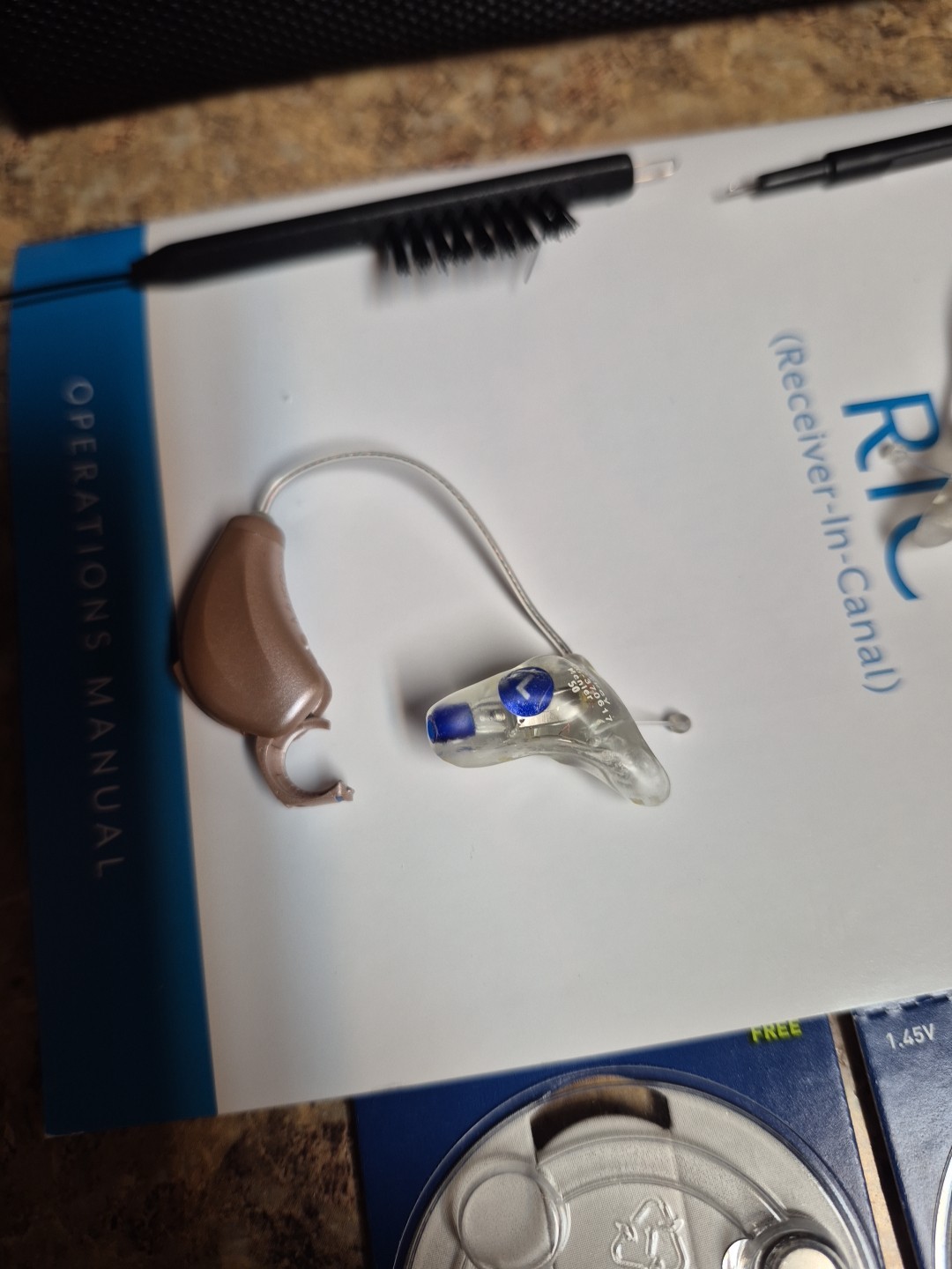 Starkey Digital RIC Hearing Aids Pair MUSE i2400+Battery Powered+Telecoil+Case
