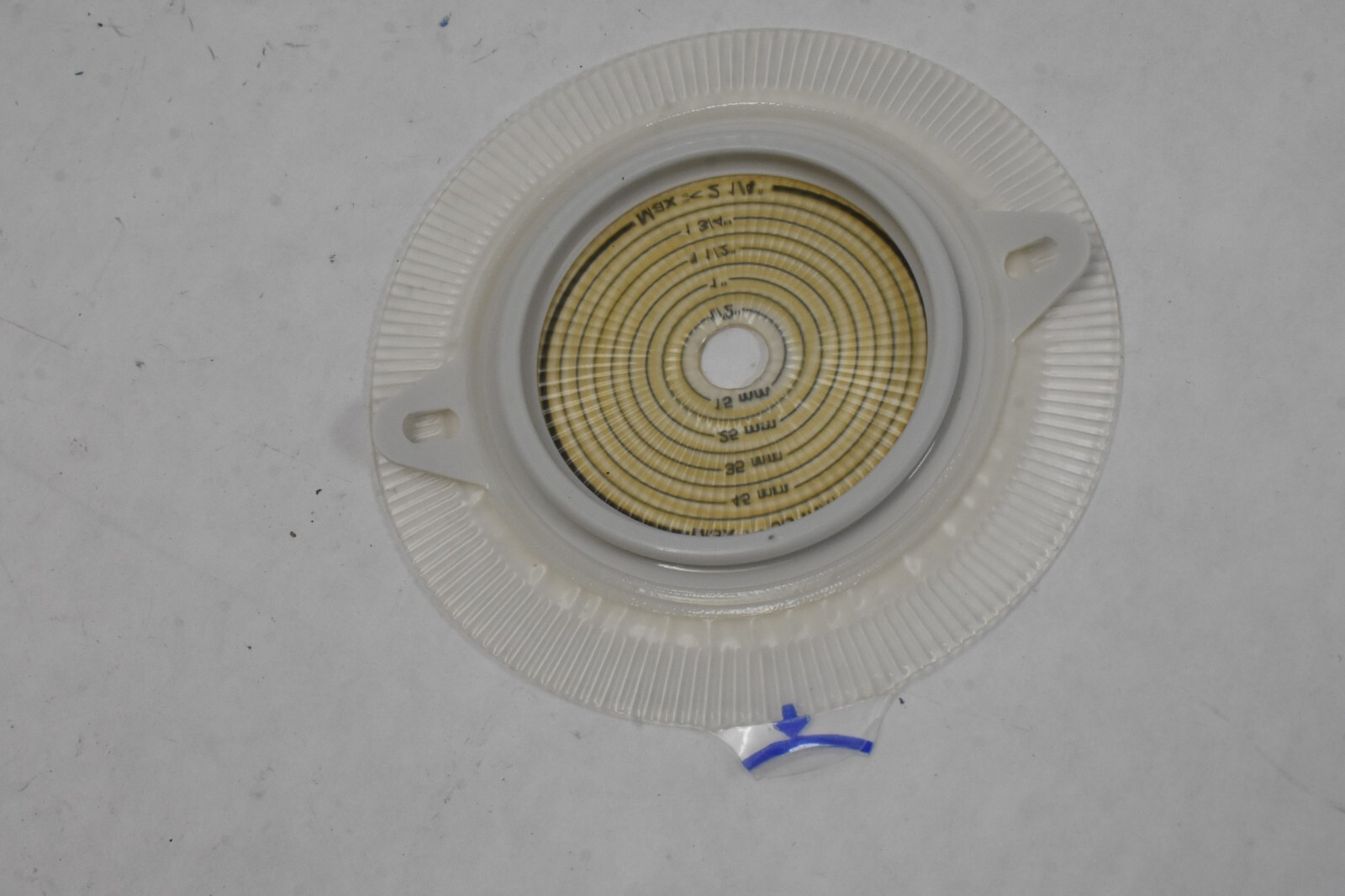 Coloplast Assura Ostomy Baseplate 2 Piece Extended Wear w/ Belt Tabs 5 Pack 2833