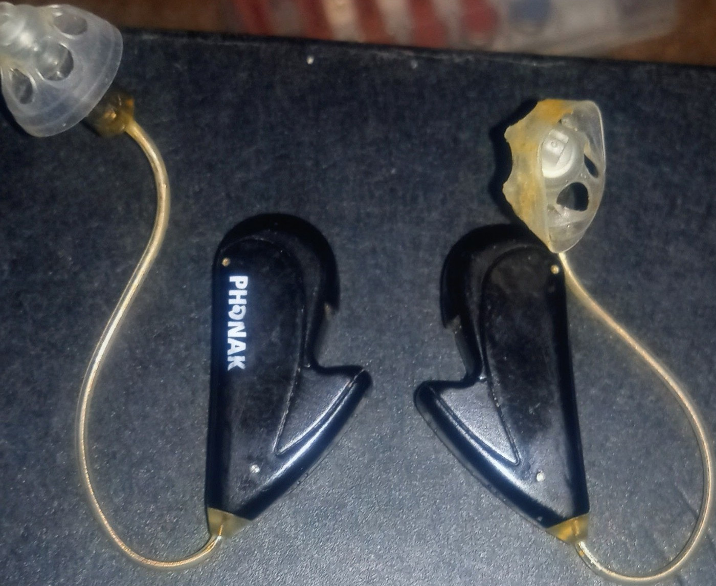 Phonak Audeo Black Receivers in Canal (RIC) Hearing Aid Pair for Both Ears