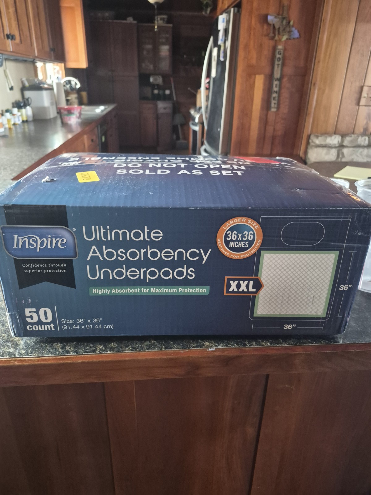 50 XXL Disposable Incontinence Pads – Ultra Absorbent & Durable Bed Protection