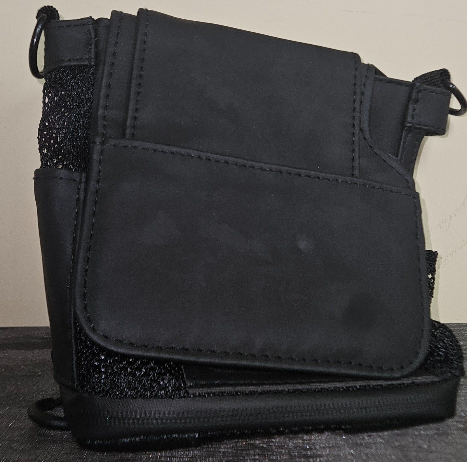 Inogen G4 / Rove 4 Inogen CA-400 Carry Bag and Shoulder Strap