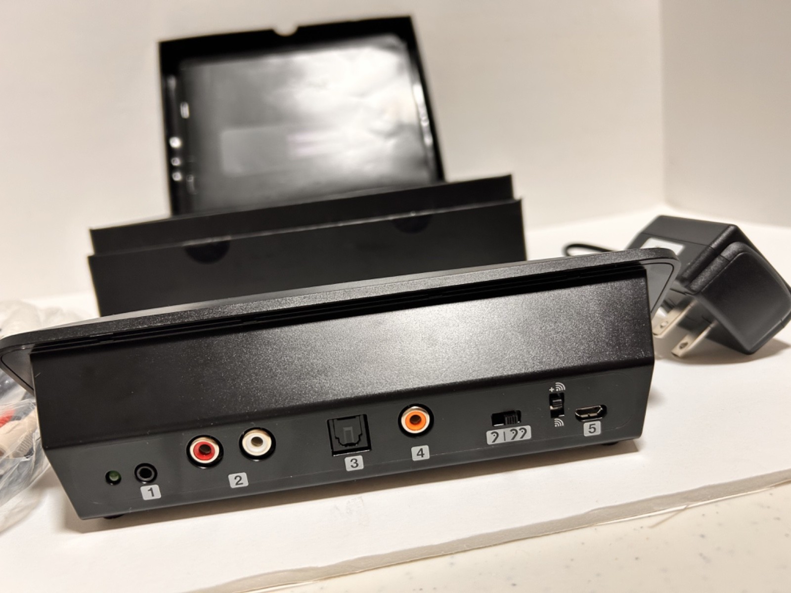 Paradigm Inc SurfLink Media 2, Model 210 Hearing Aid Streamer
