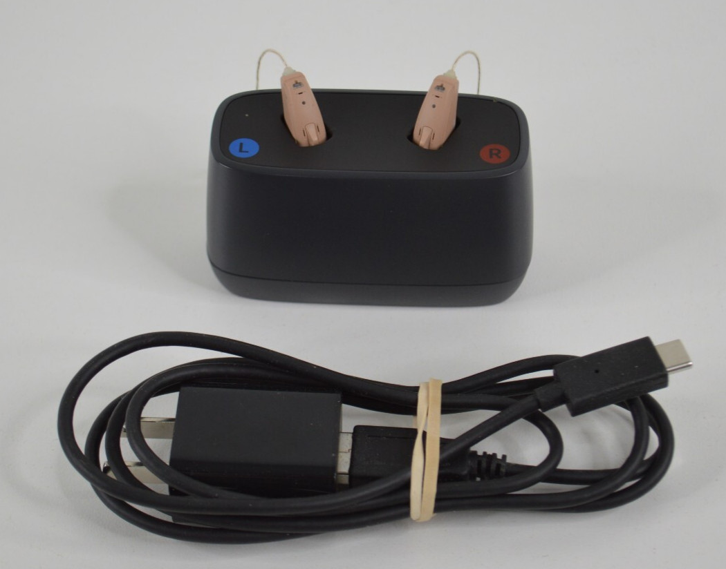 Beltone Celebrate XC Hearing Aids GN A/S C-3 Charging Case & Cord WORKING