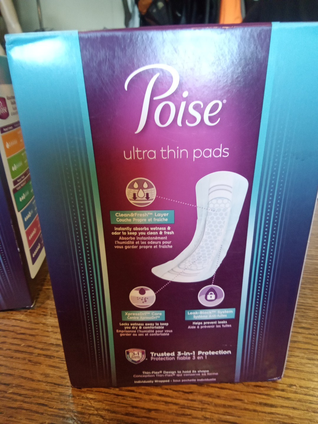 Lot Of 2 Poise Ultra Thin Pads #3 Light Absorbency, Regular Length 56 pads