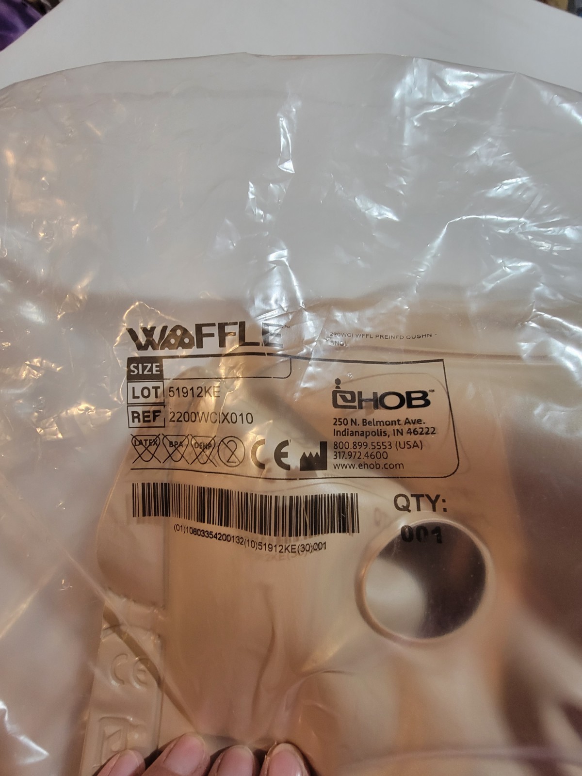 EHOB (19” x 19” x 1.5”) 220WCI Waffle Preinflated Seat Cushion 2200WCIX010