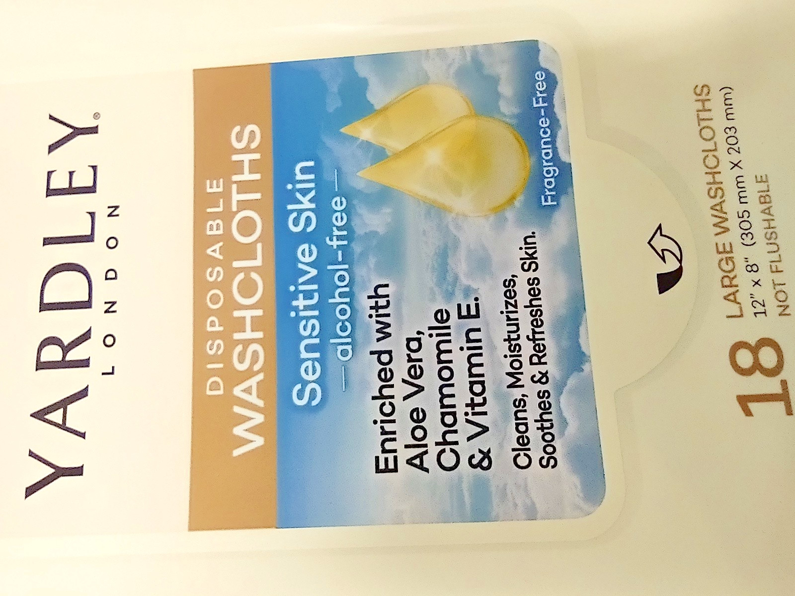 ( Lot 12 ) Disposable SENSITIVE SKIN Washcloths 18/Pk Yardley London NEW SEALED