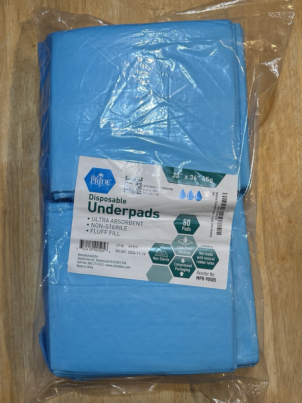 New-Disposable Underpads 23×36, 50-Pack, Waterproof Mattress Protector