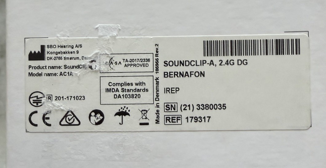 Bernafon SBA Hearing Sound Clip-A Connector Model AC1A | Cords and Original Box