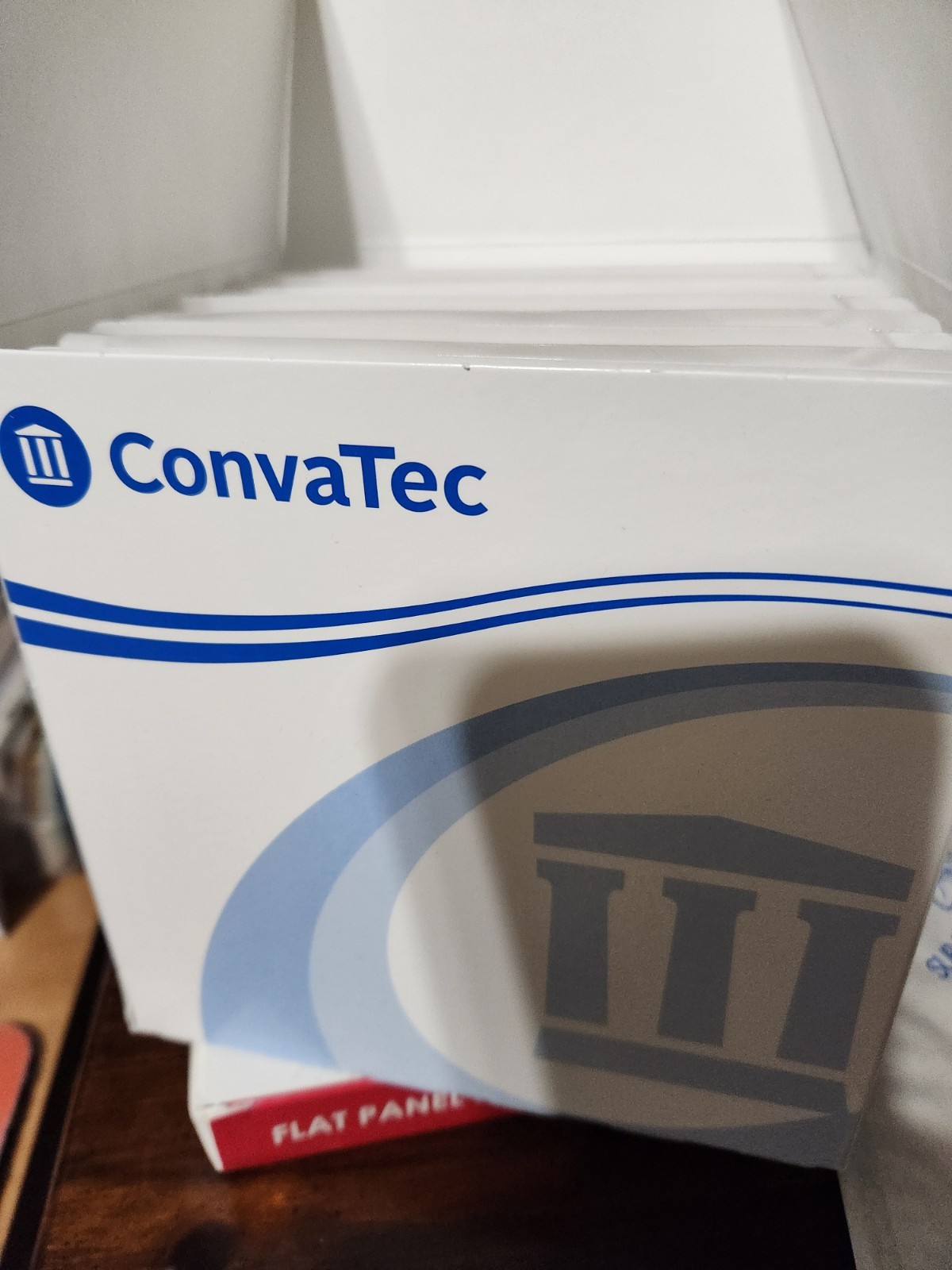 ConvaTec Natura Sur-Fit 2 1/4″ 57mm New Box of 10 Durahesive Skin Barrier 404594