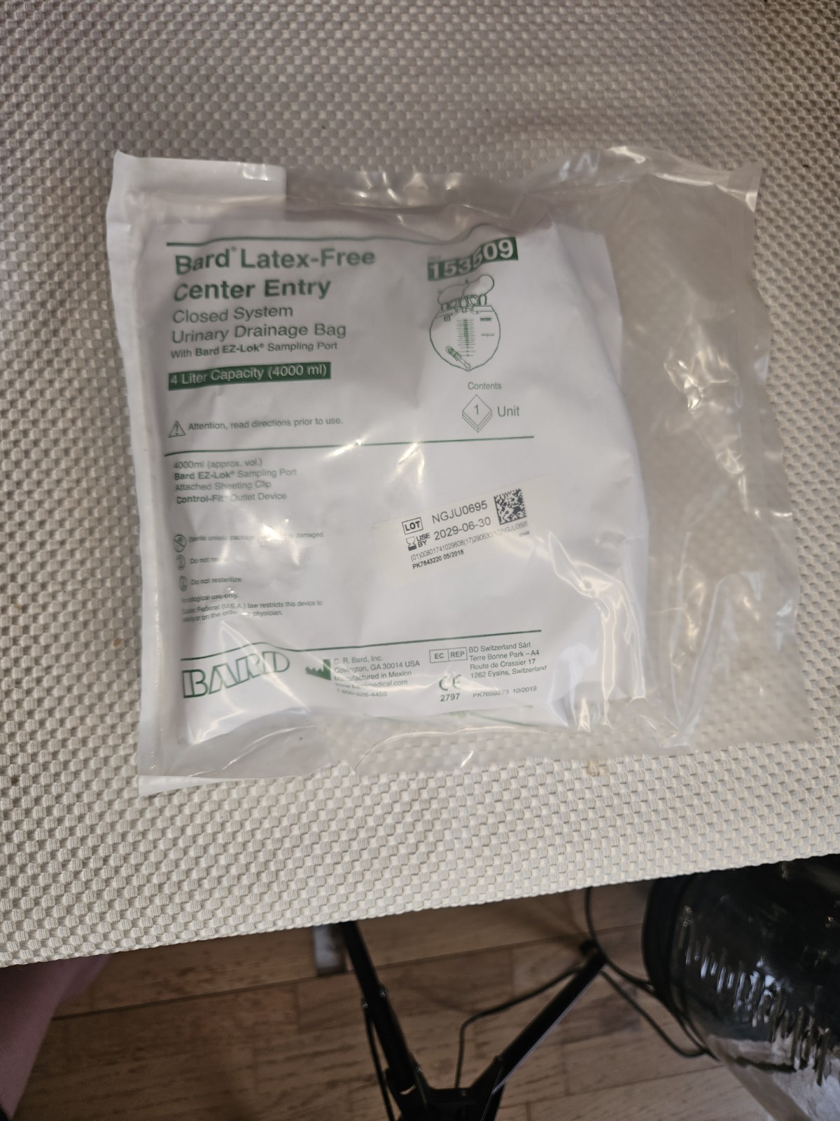 Urinary Drainage Bag 4000 ml Latex Free EZ-Lok Sampling Port 153509 Set Of 3