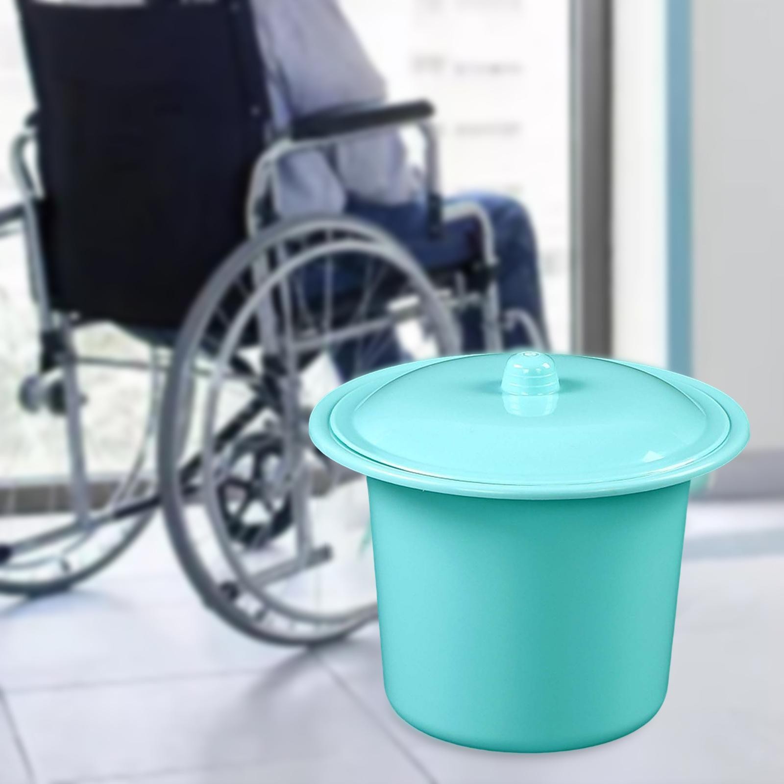 Portable Spittoon with Lid Lightweight PP Splashproof Compact Mobile Toilet