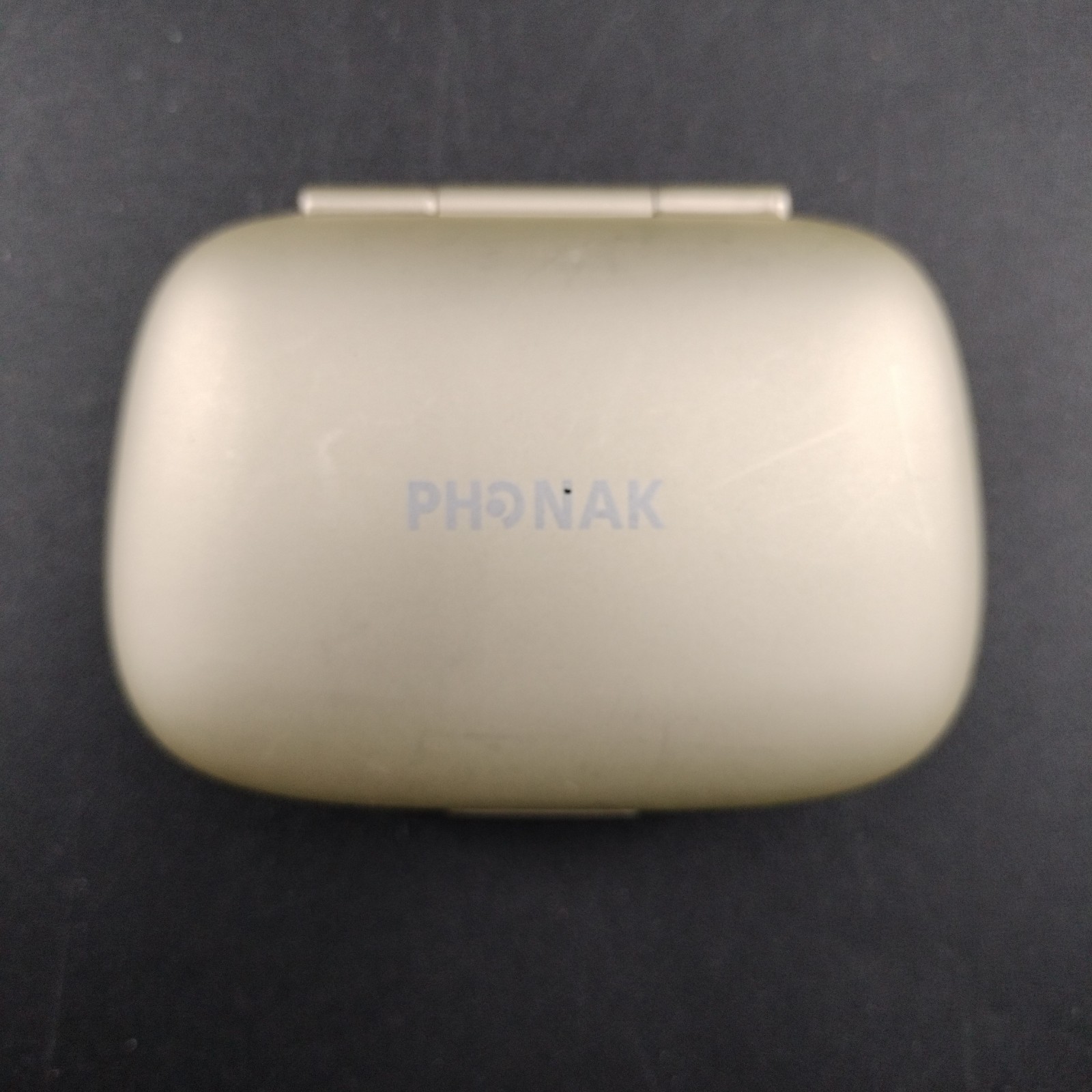 Phonak Life Charger B90/B70/B50 w/ Charge Cord, 2 Small Carry Cases, User Guide