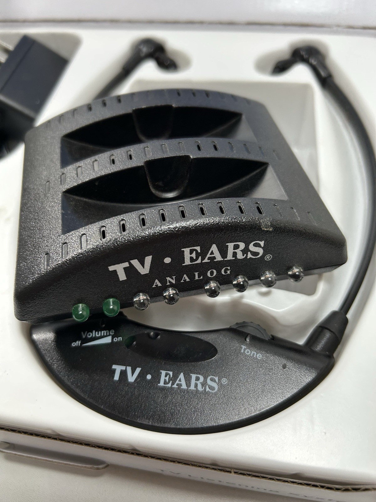 TV Ears Digital Wireless TV Listening System Voice Clarifying Infrared 11741