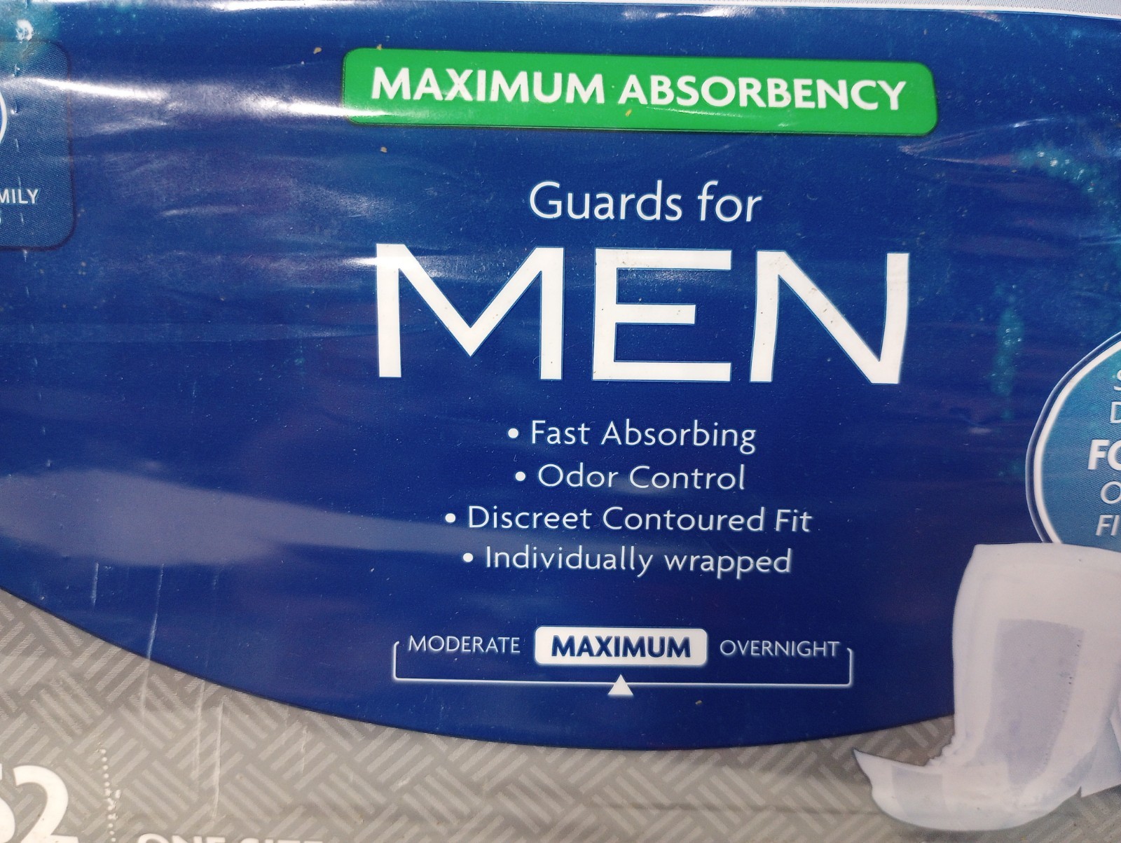 Men’s Maximum Absorbency Incontinence Guards 52 Ct