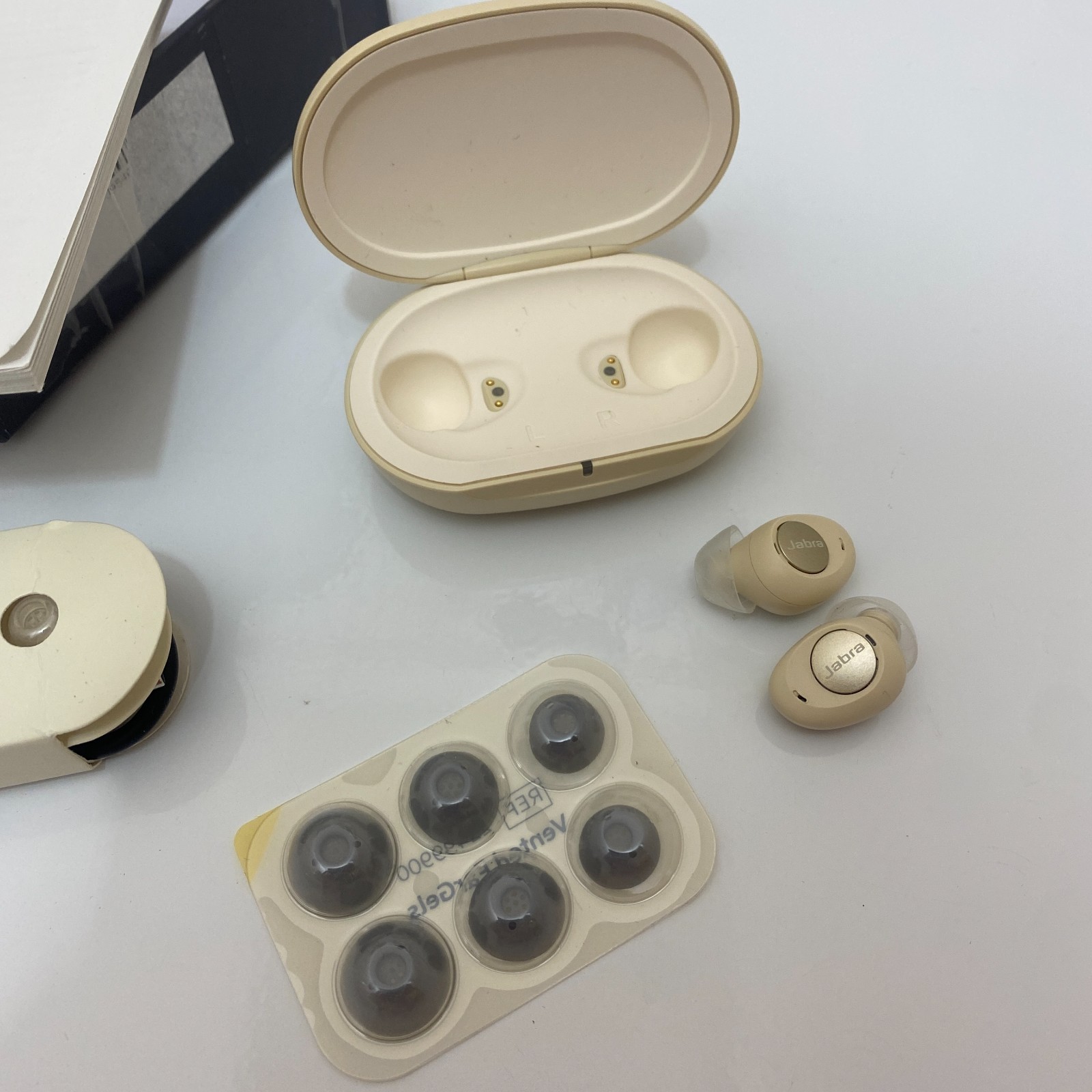 Jabra Enhance Plus Self-Fitting OTC Rechargeable Hearing Aid FOR PARTS OR REPAIR