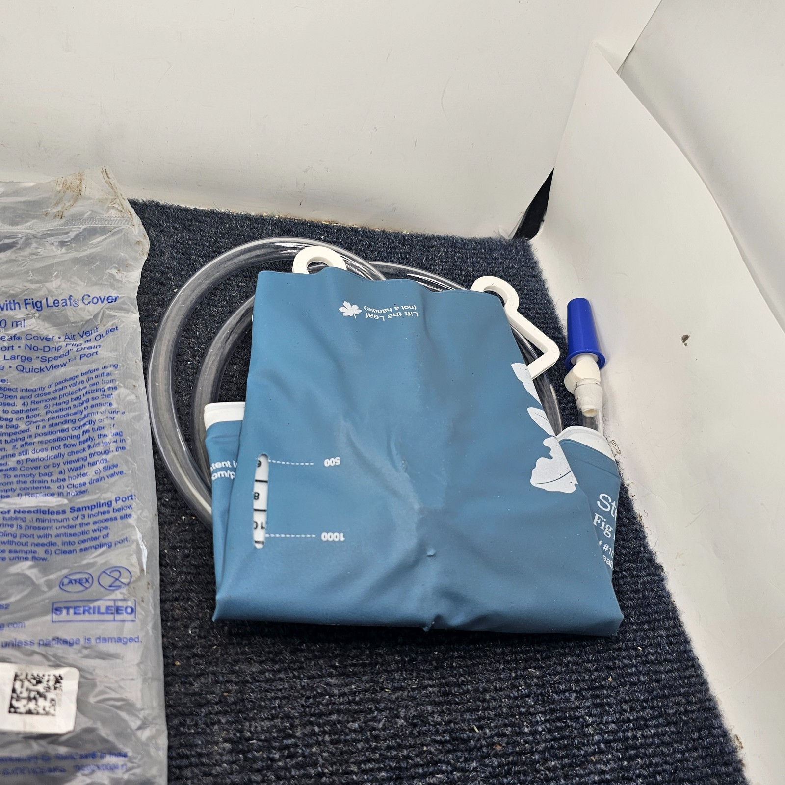 Sterigear 10273: The Fig Leaf, Urinary Drain Bag With Fig Leaf Cover 2000mL